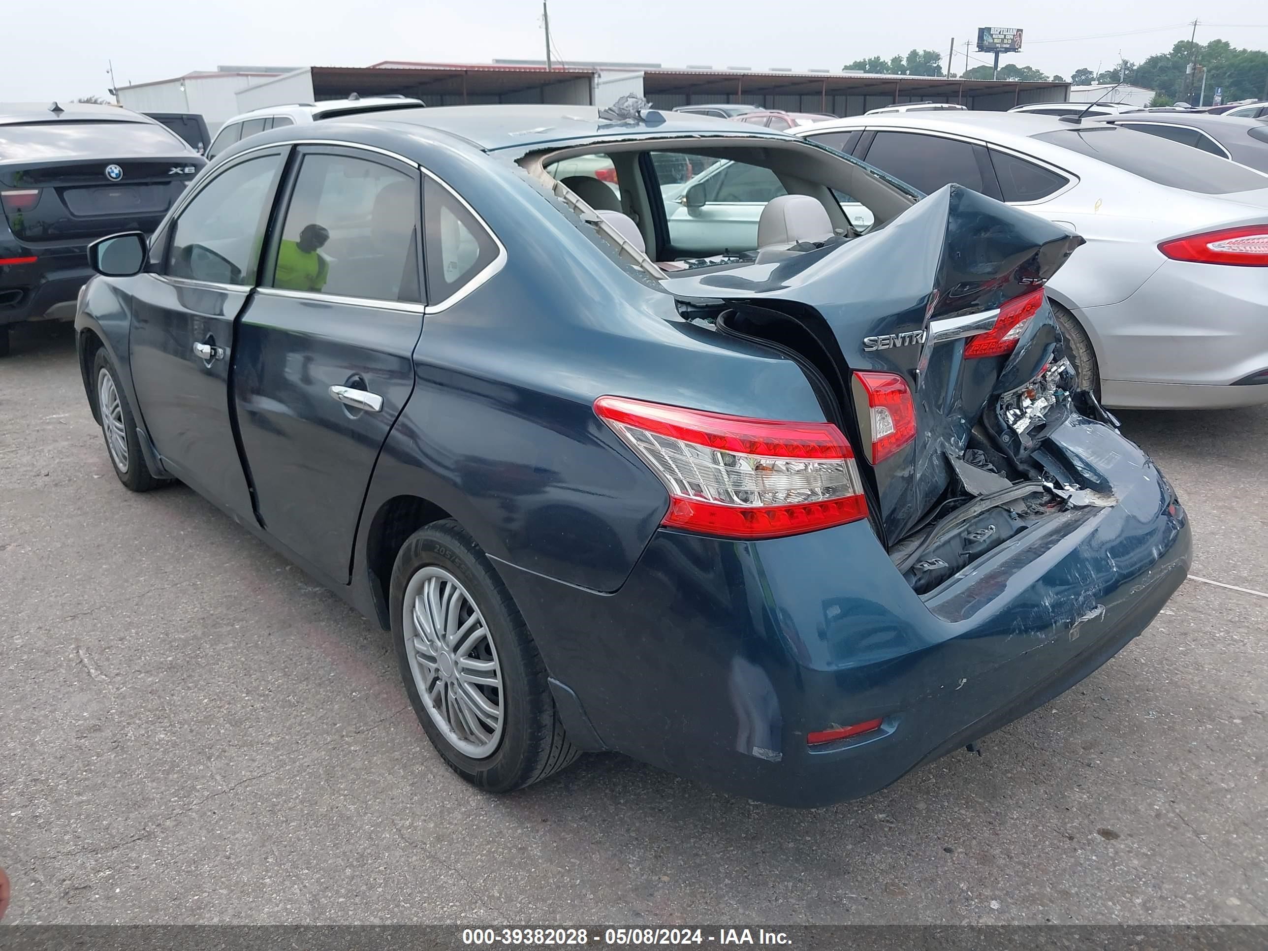 Photo 2 VIN: 3N1AB7AP0FY297467 - NISSAN SENTRA 