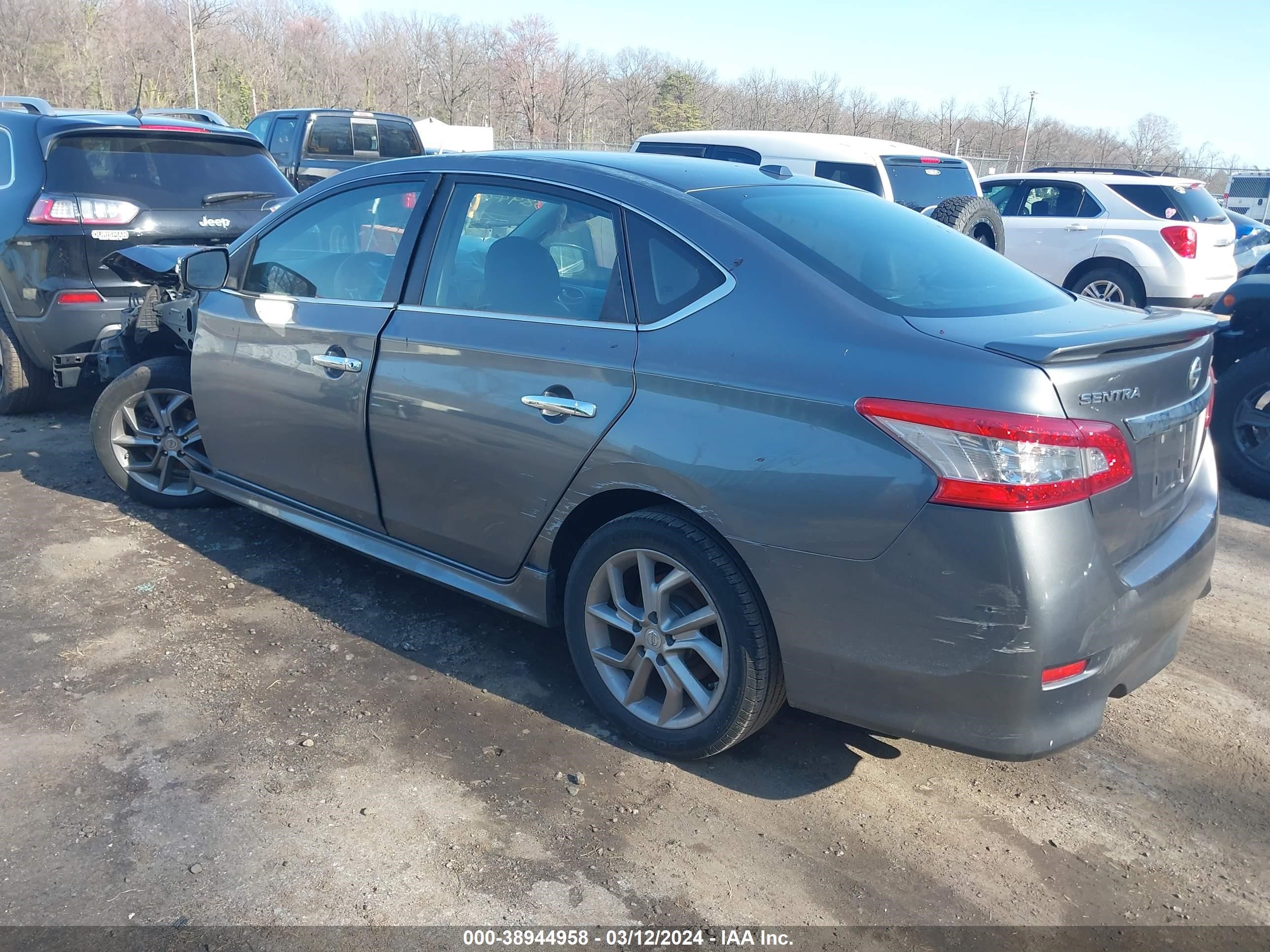 Photo 2 VIN: 3N1AB7AP0FY311612 - NISSAN SENTRA 