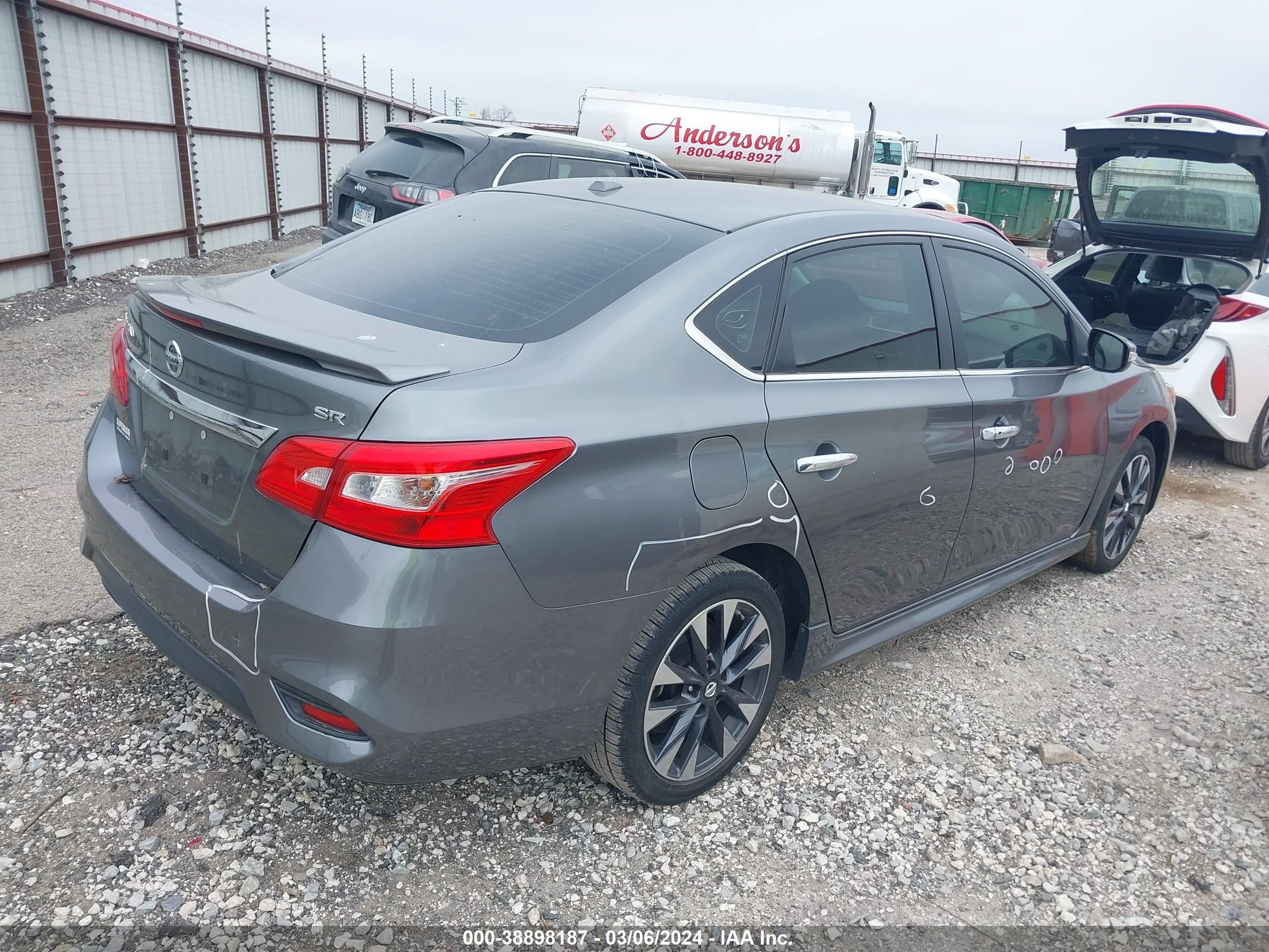 Photo 3 VIN: 3N1AB7AP0GY208496 - NISSAN SENTRA 