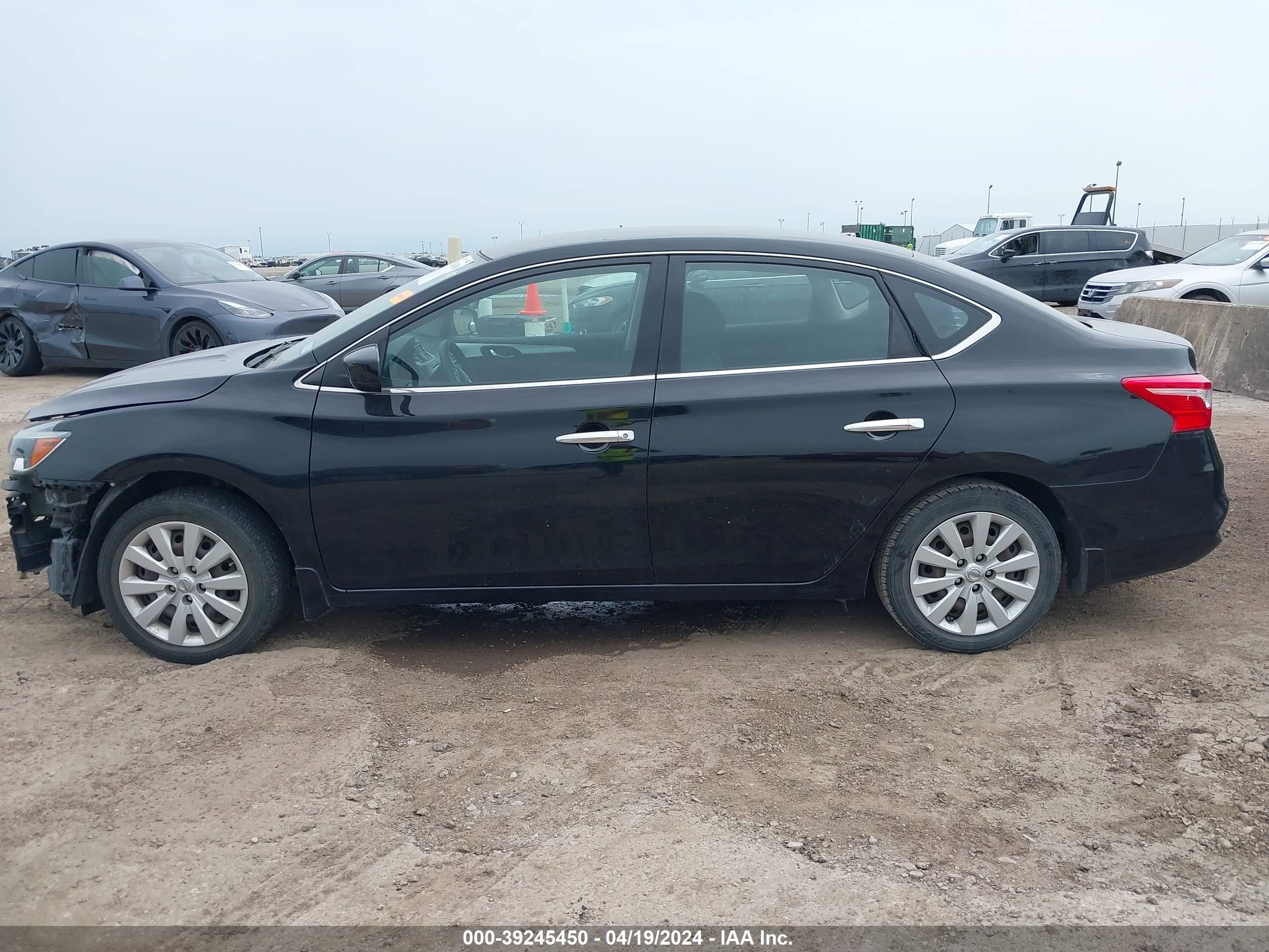 Photo 13 VIN: 3N1AB7AP0GY293663 - NISSAN SENTRA 