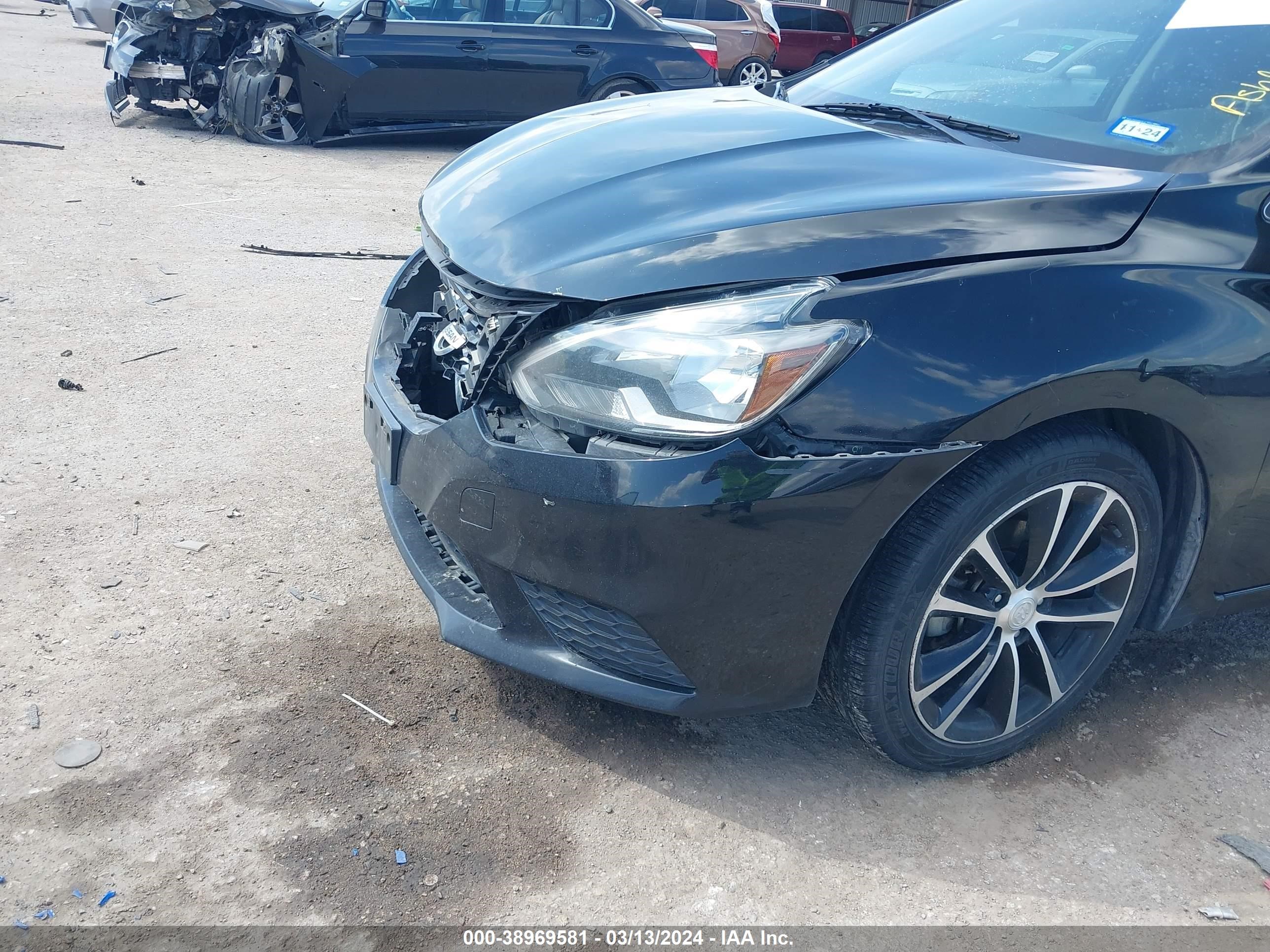 Photo 11 VIN: 3N1AB7AP0GY333479 - NISSAN SENTRA 