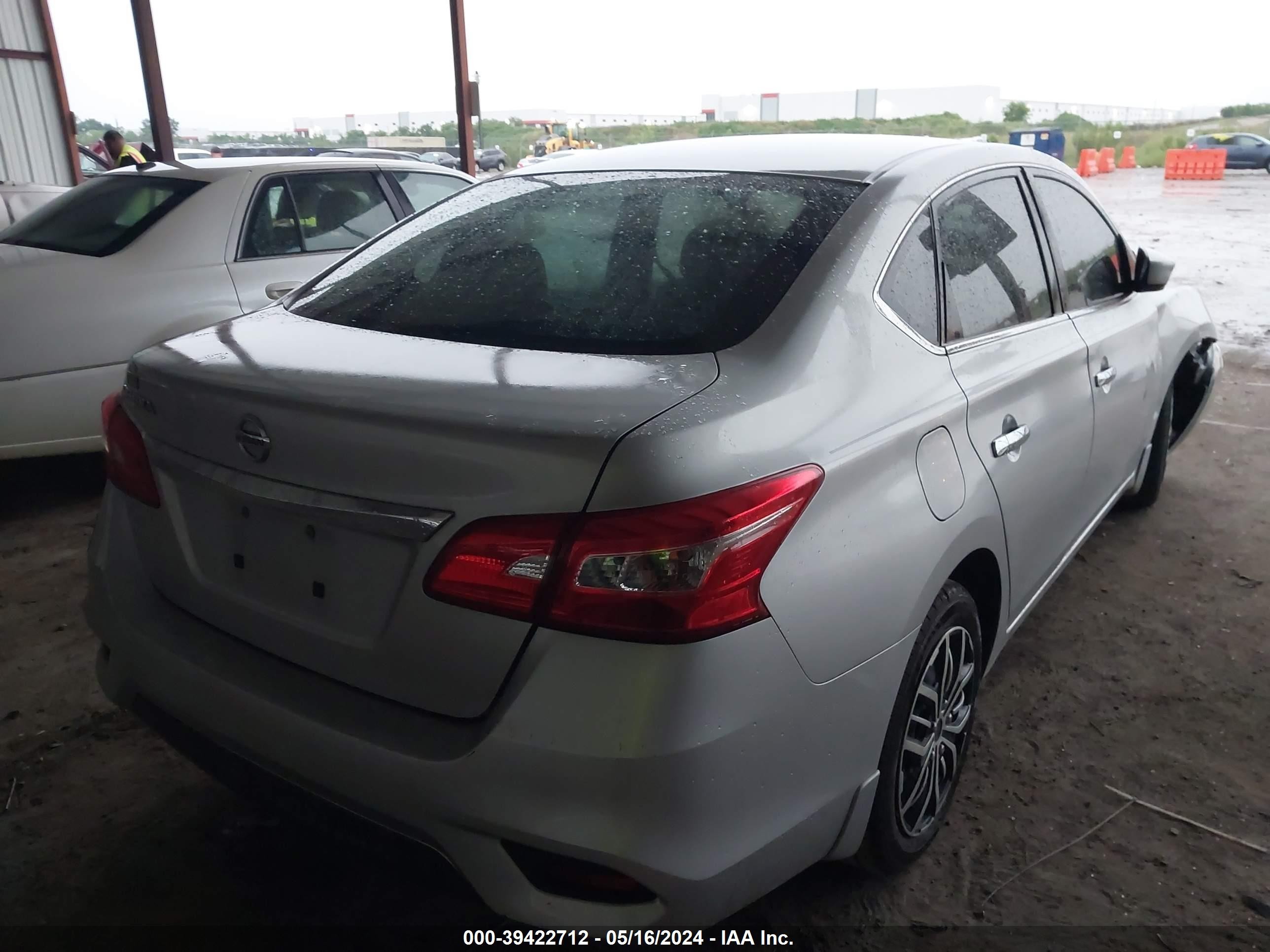 Photo 3 VIN: 3N1AB7AP0HY203347 - NISSAN SENTRA 