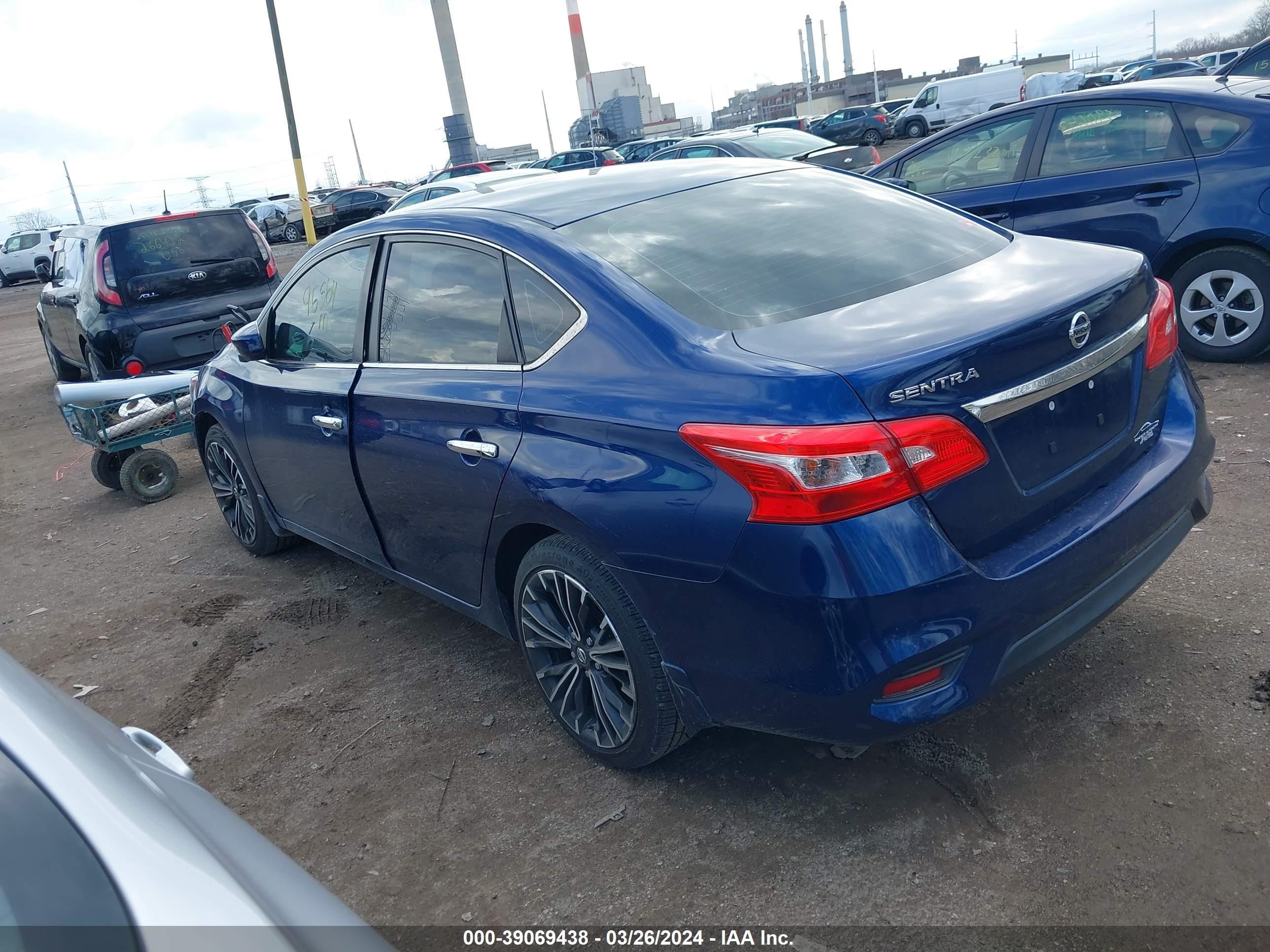 Photo 2 VIN: 3N1AB7AP0HY286715 - NISSAN SENTRA 