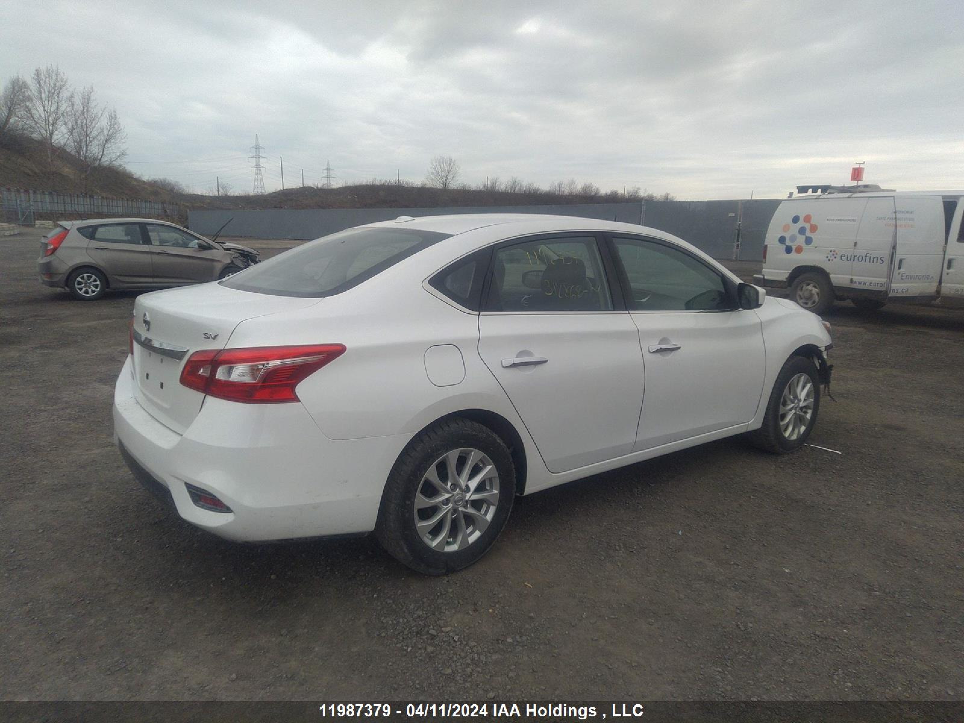 Photo 3 VIN: 3N1AB7AP0HY318868 - NISSAN SENTRA 