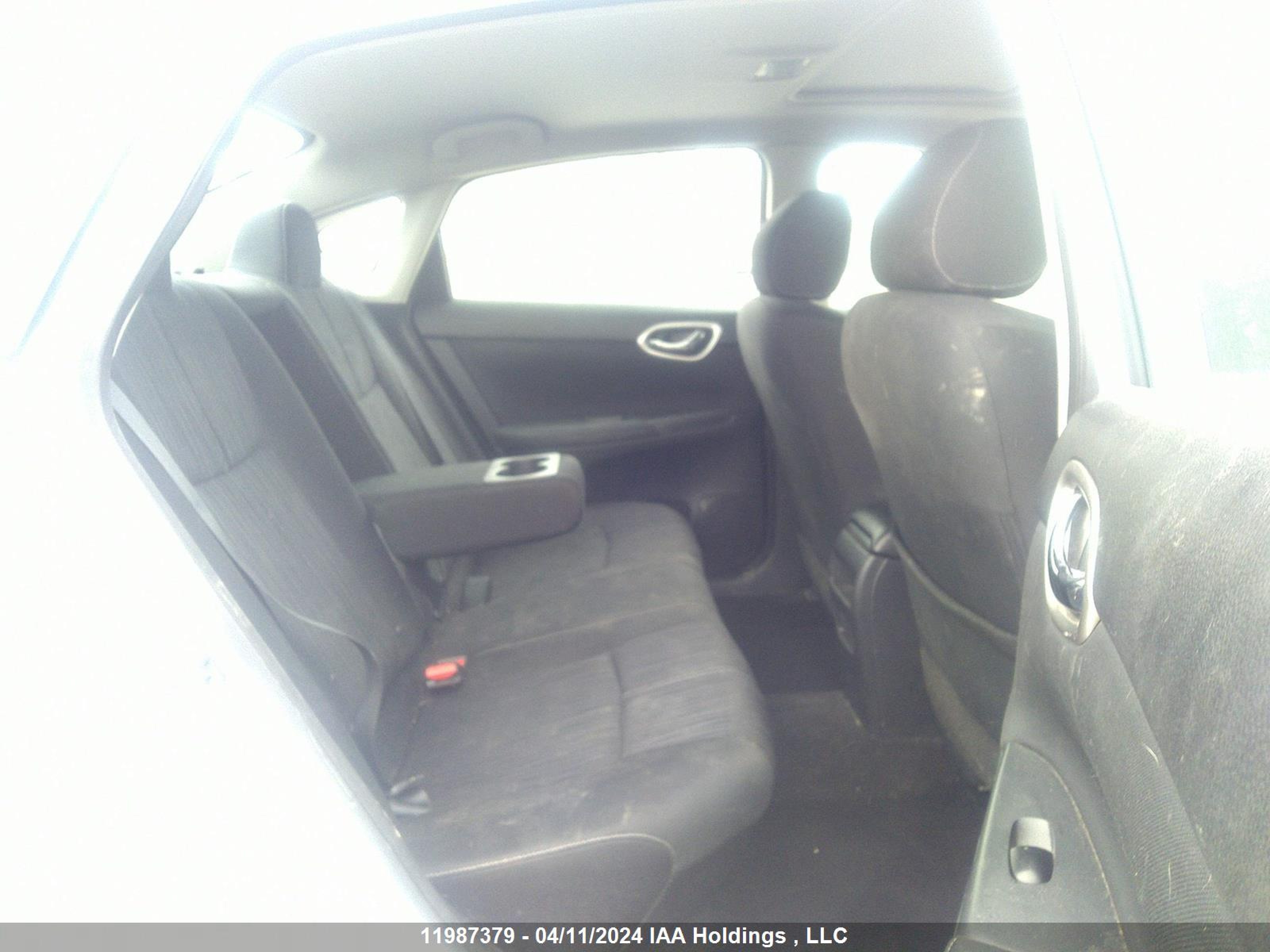 Photo 7 VIN: 3N1AB7AP0HY318868 - NISSAN SENTRA 