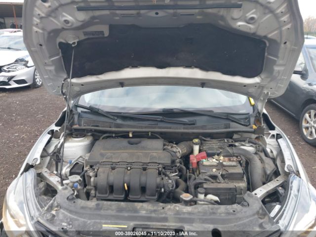 Photo 9 VIN: 3N1AB7AP0HY319857 - NISSAN SENTRA 