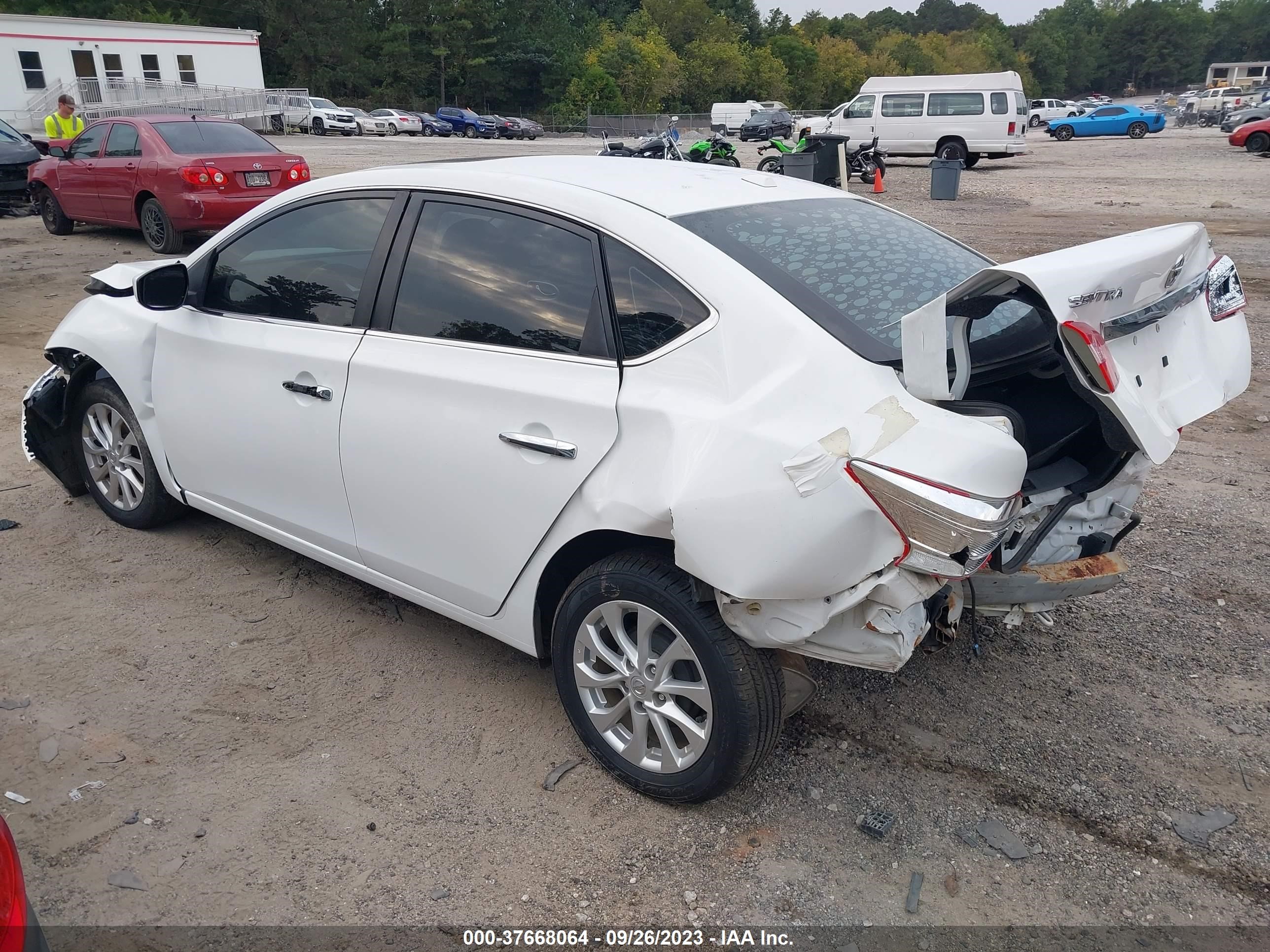 Photo 2 VIN: 3N1AB7AP0HY333967 - NISSAN SENTRA 