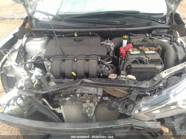 Photo 9 VIN: 3N1AB7AP0HY352972 - NISSAN SENTRA 