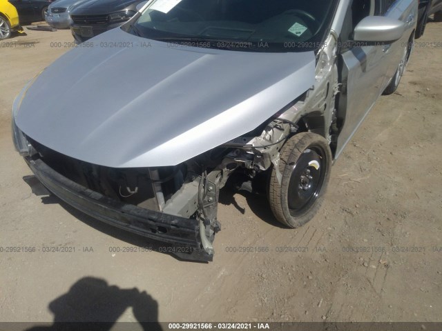 Photo 5 VIN: 3N1AB7AP0HY387883 - NISSAN SENTRA 