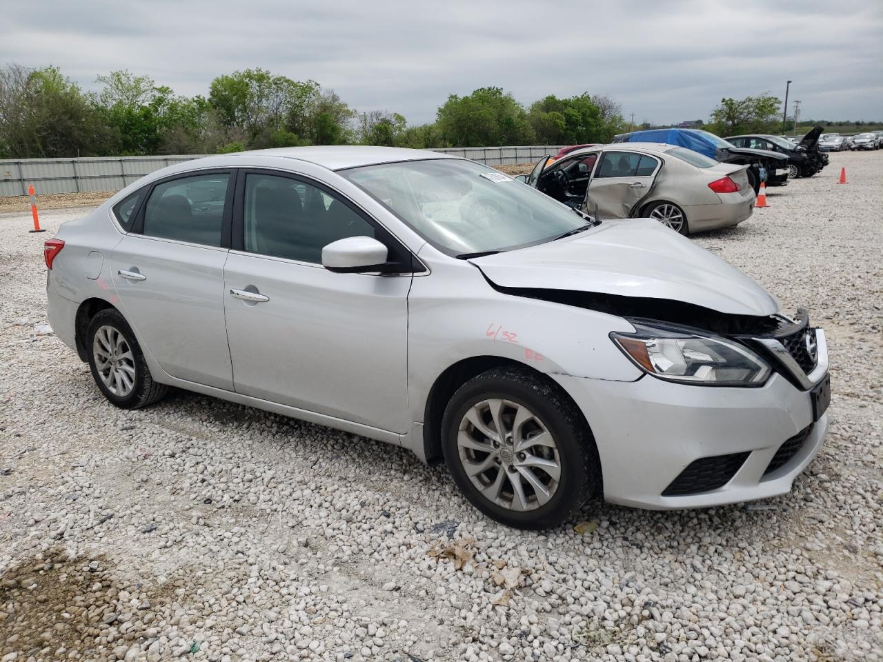 Photo 3 VIN: 3N1AB7AP0JL623970 - NISSAN SENTRA 