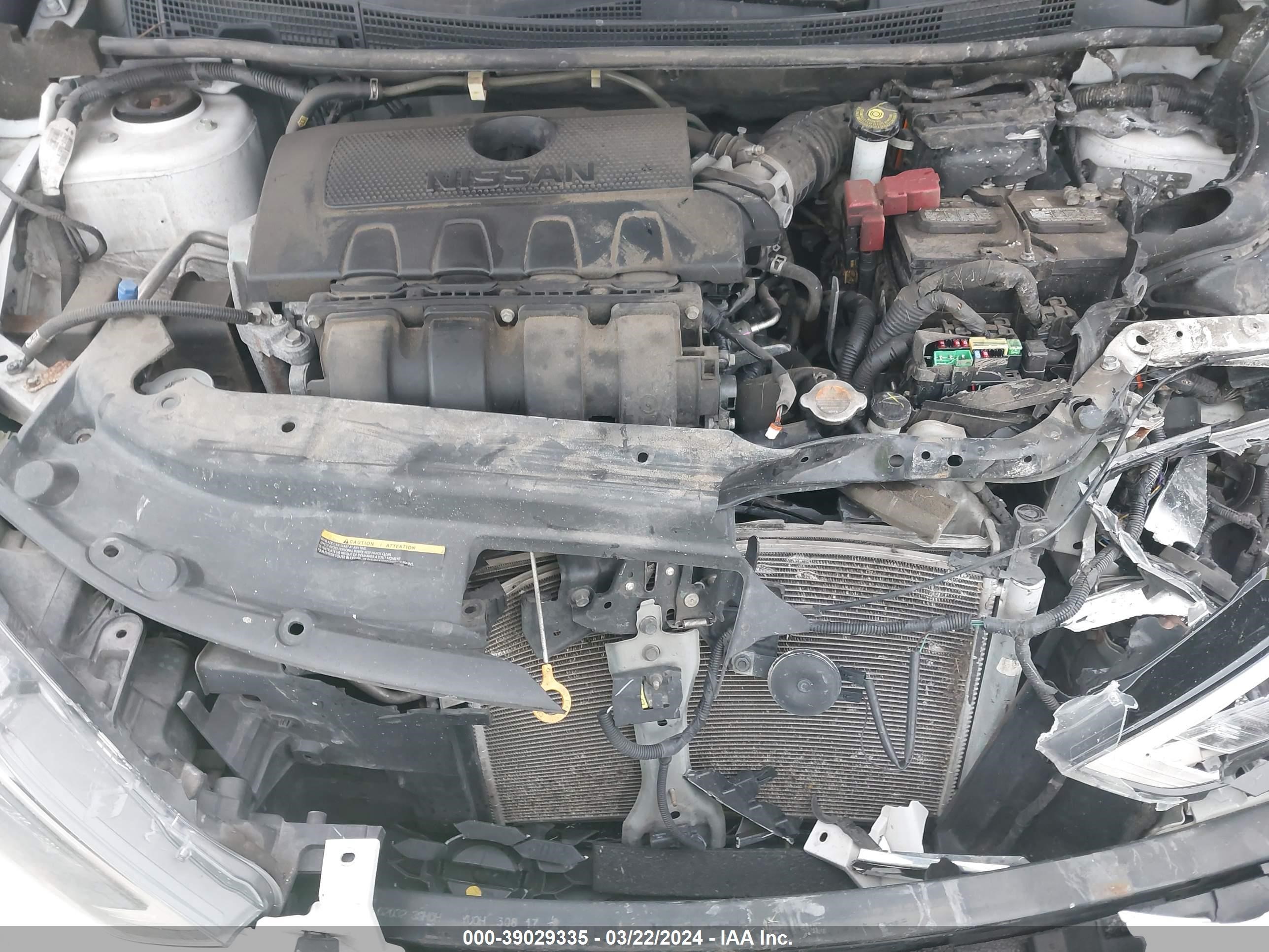 Photo 9 VIN: 3N1AB7AP0JY230490 - NISSAN SENTRA 