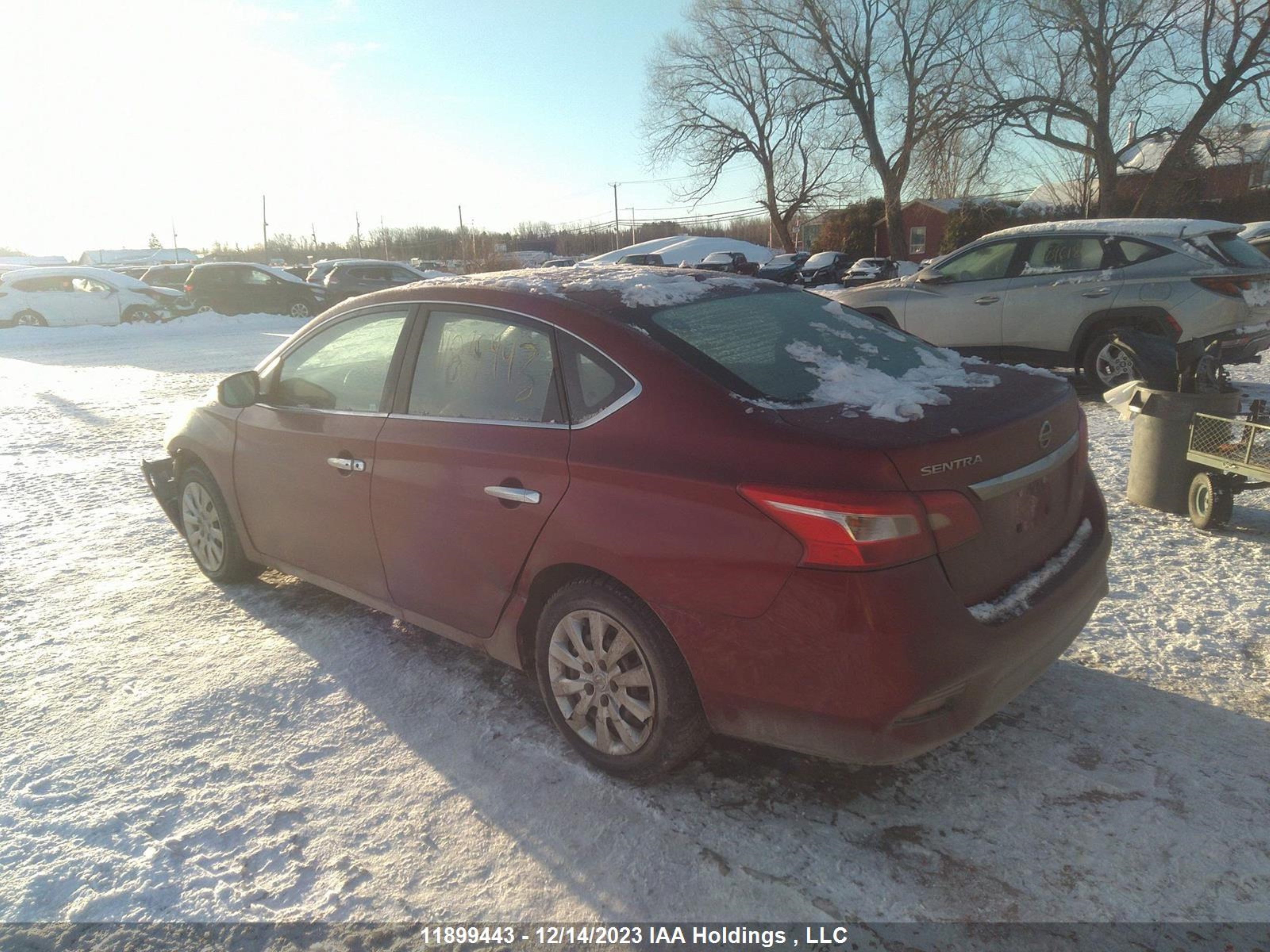 Photo 2 VIN: 3N1AB7AP0JY254806 - NISSAN SENTRA 