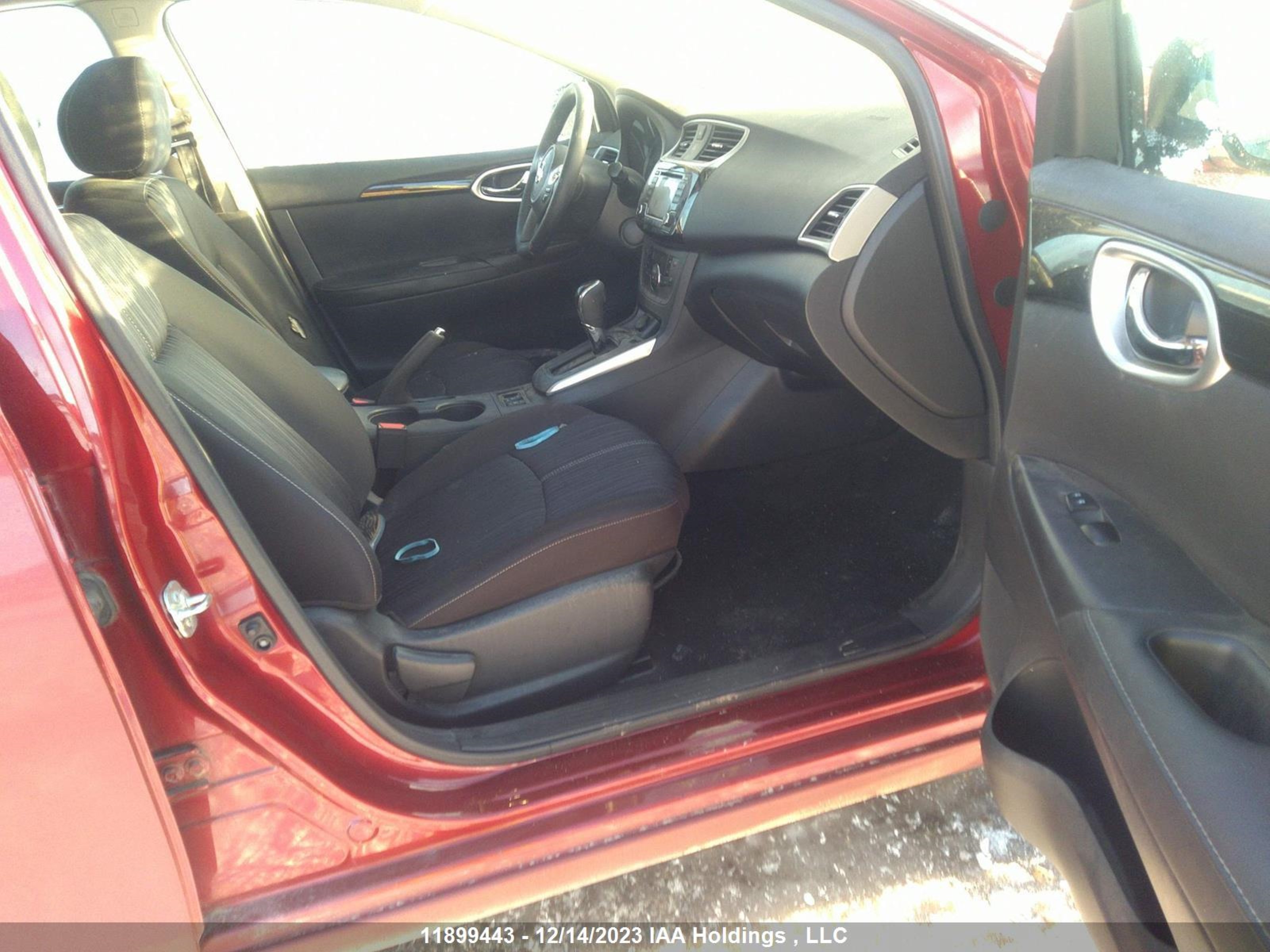 Photo 4 VIN: 3N1AB7AP0JY254806 - NISSAN SENTRA 