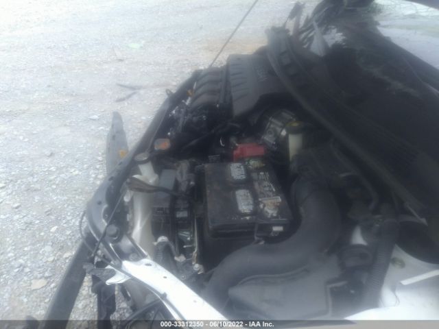 Photo 9 VIN: 3N1AB7AP0JY262873 - NISSAN SENTRA 