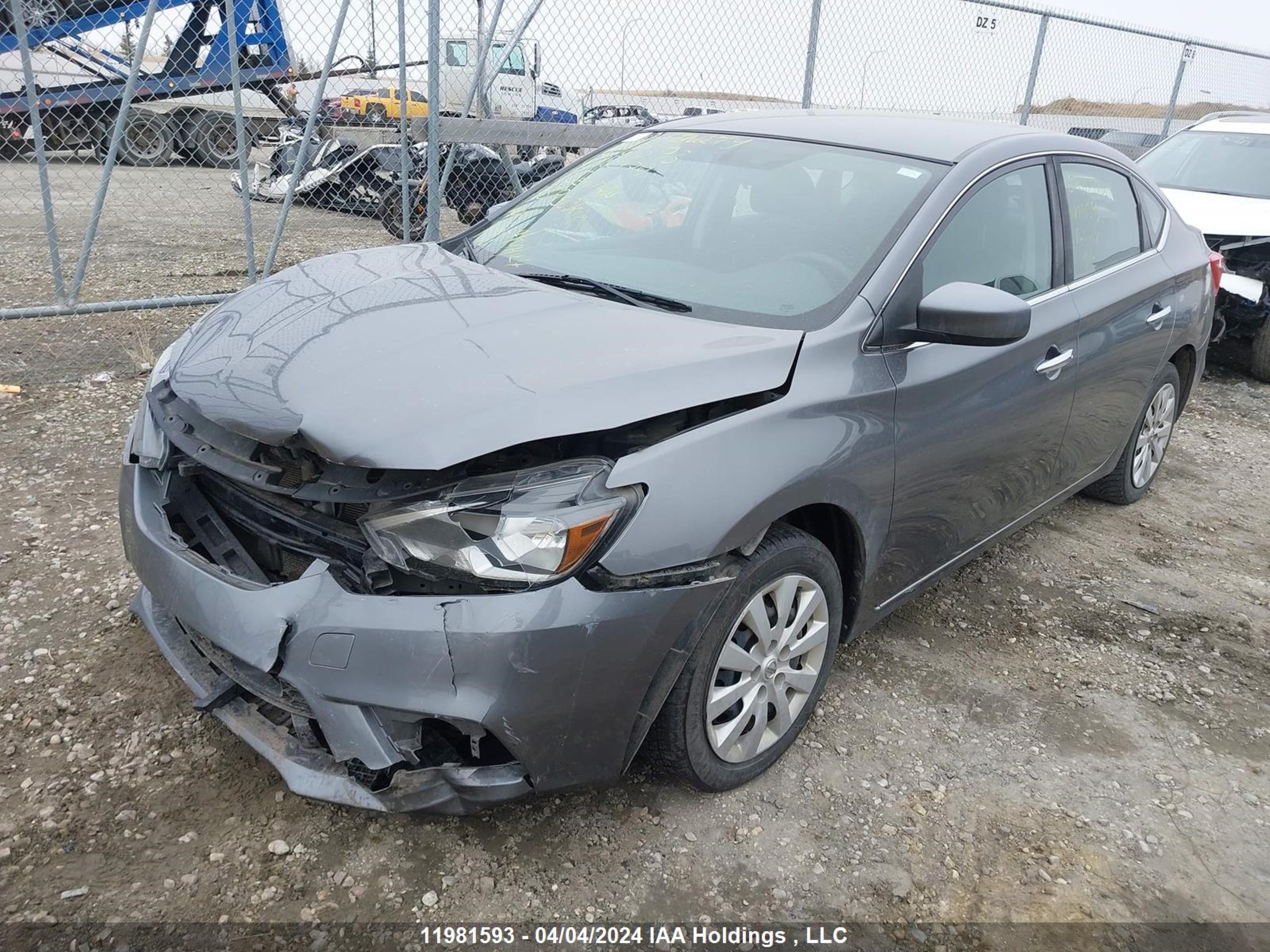 Photo 1 VIN: 3N1AB7AP0JY285179 - NISSAN SENTRA 