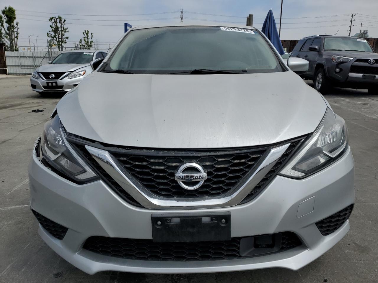 Photo 4 VIN: 3N1AB7AP0JY307603 - NISSAN SENTRA 