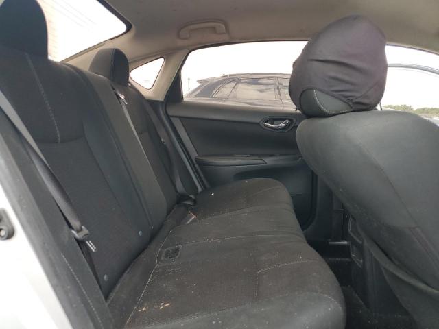 Photo 9 VIN: 3N1AB7AP0JY311182 - NISSAN SENTRA 