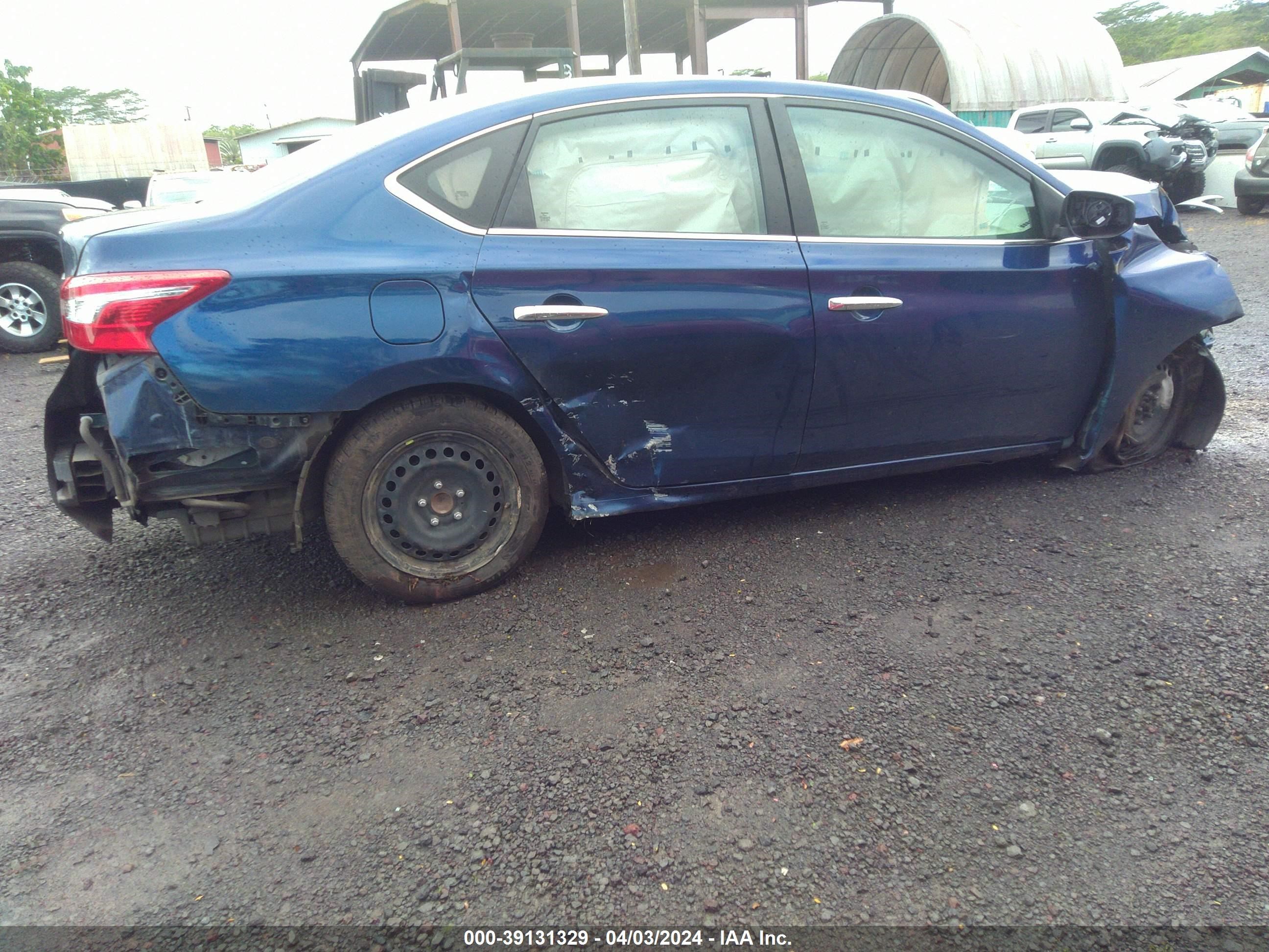 Photo 12 VIN: 3N1AB7AP0JY326619 - NISSAN SENTRA 