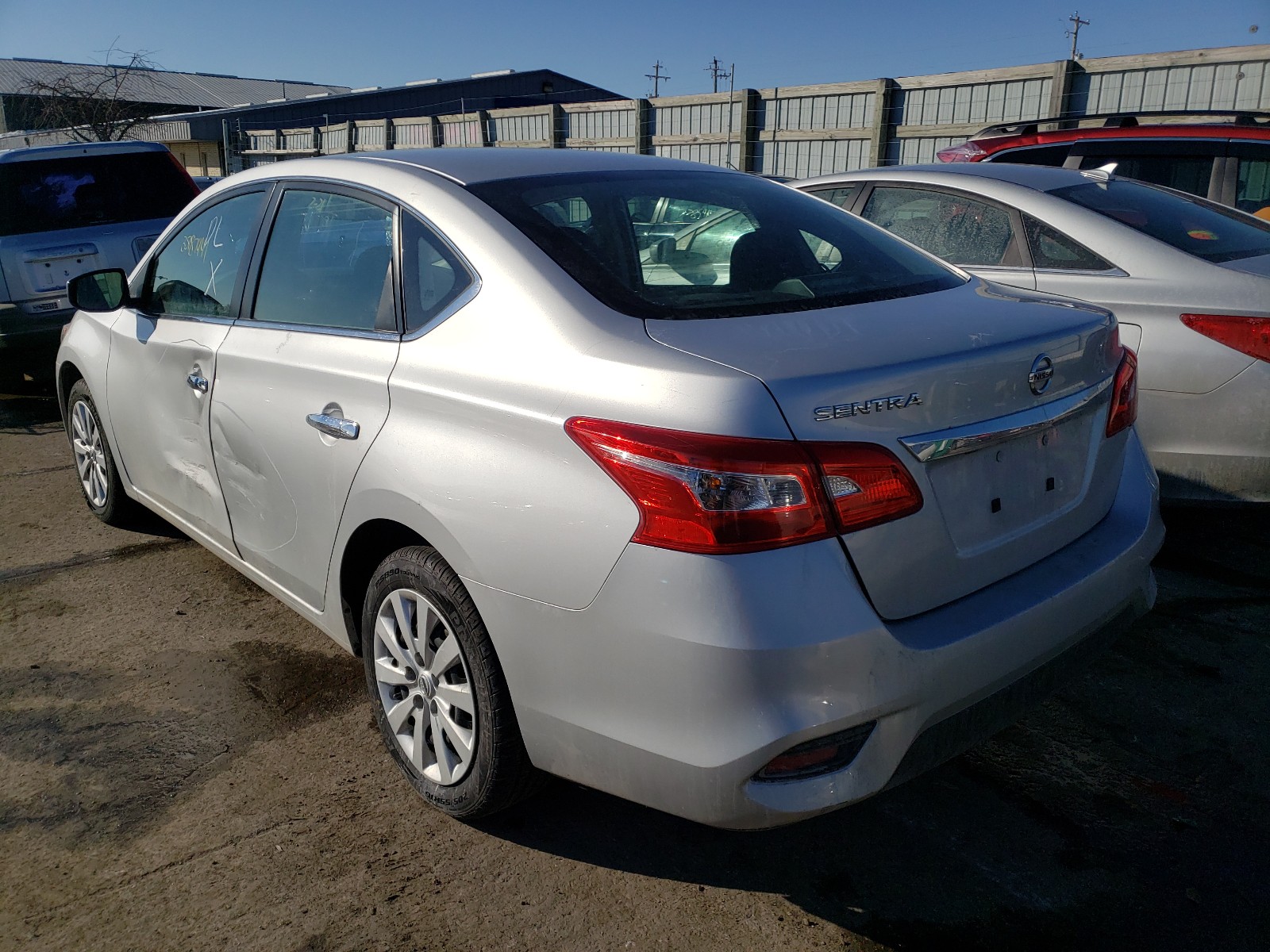 Photo 2 VIN: 3N1AB7AP0KY296779 - NISSAN SENTRA S 