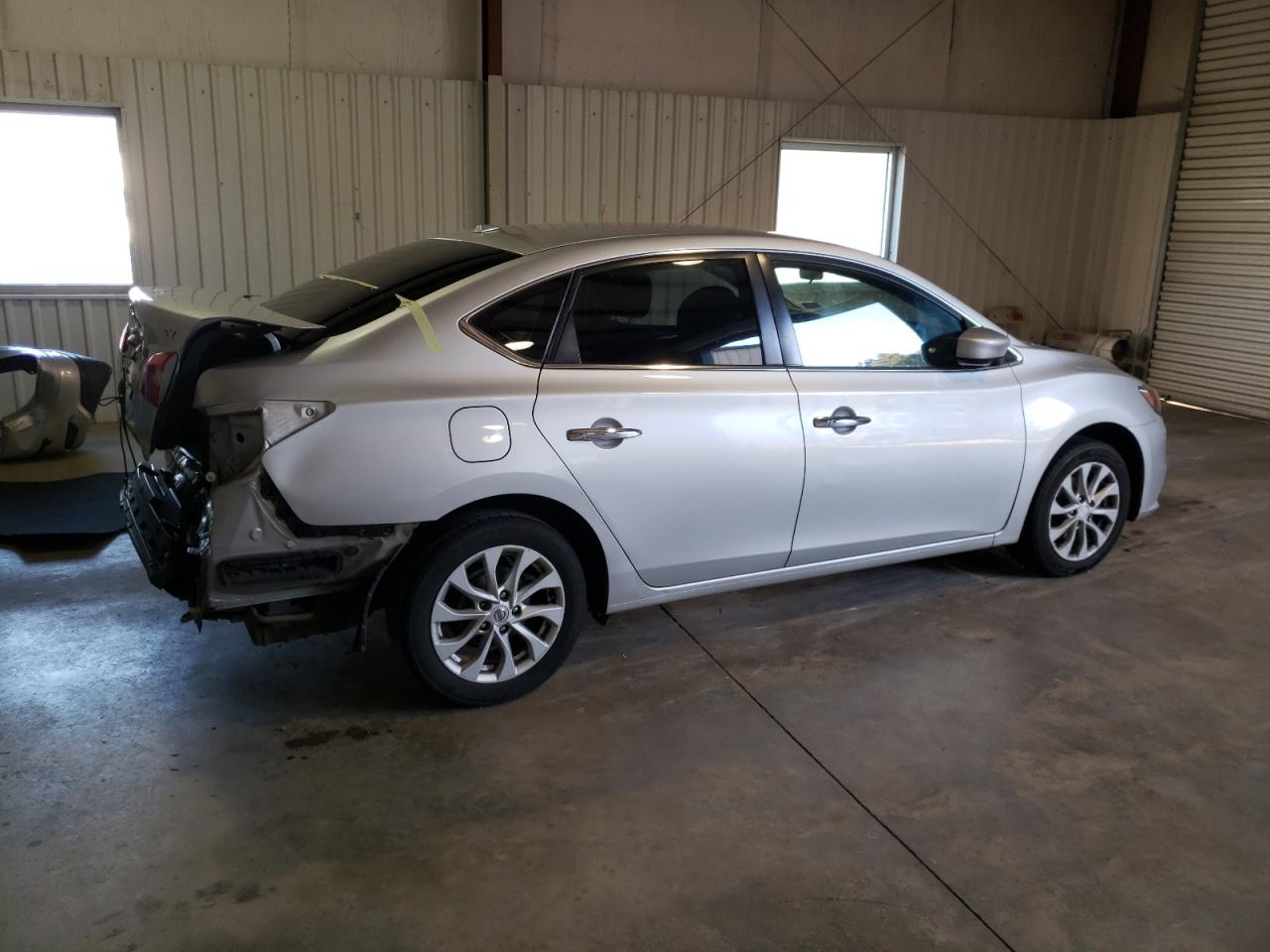 Photo 2 VIN: 3N1AB7AP0KY321728 - NISSAN SENTRA 