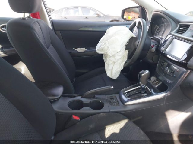 Photo 4 VIN: 3N1AB7AP0KY381587 - NISSAN SENTRA 