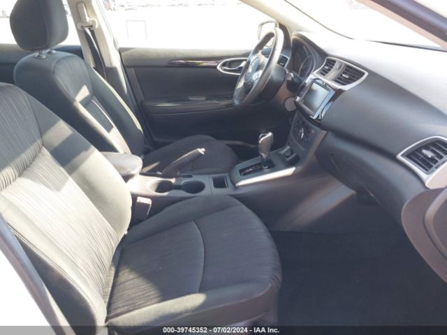 Photo 4 VIN: 3N1AB7AP0KY422364 - NISSAN SENTRA 