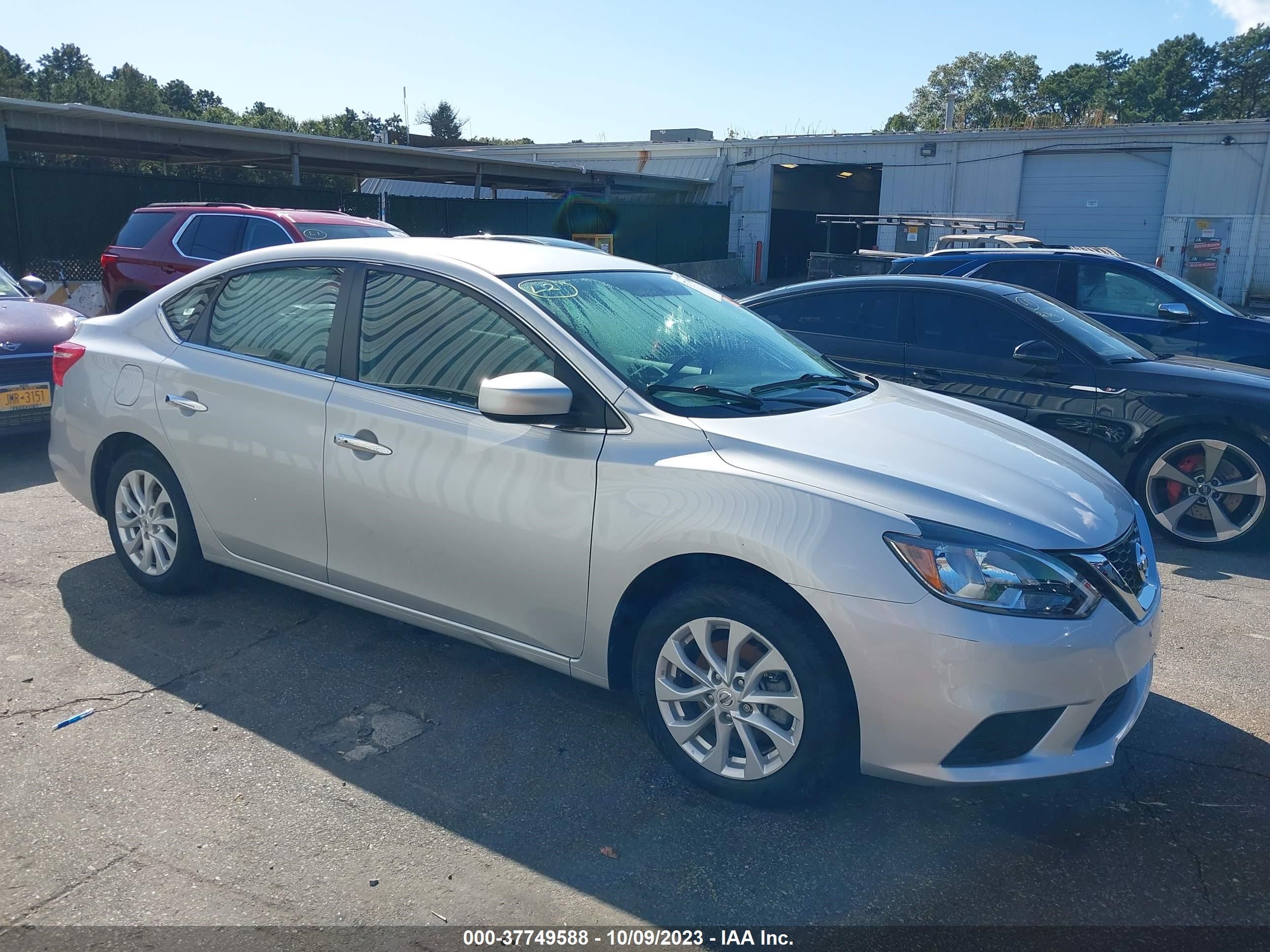 Photo 0 VIN: 3N1AB7AP0KY441738 - NISSAN SENTRA 