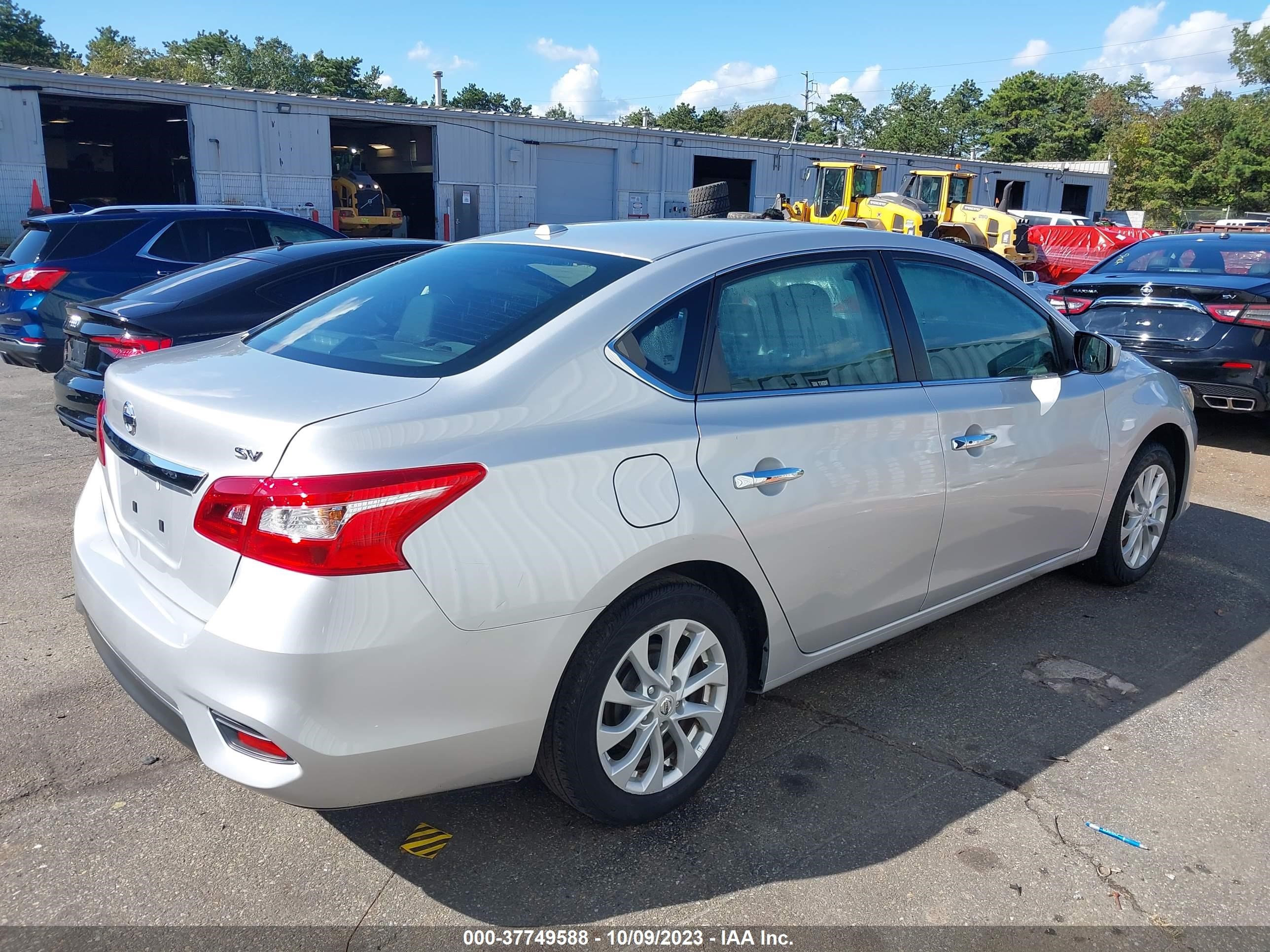 Photo 3 VIN: 3N1AB7AP0KY441738 - NISSAN SENTRA 