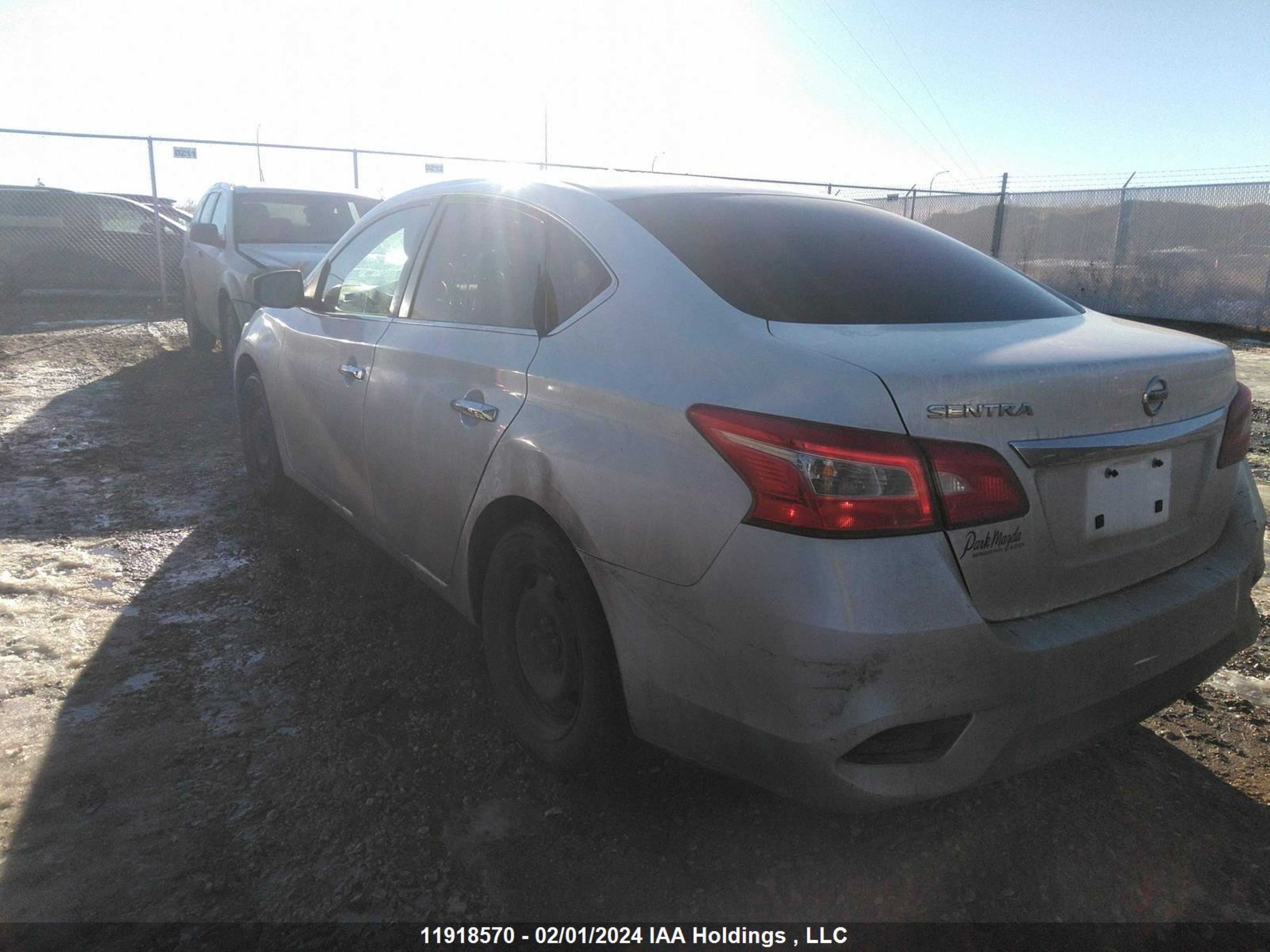 Photo 2 VIN: 3N1AB7AP1GL646893 - NISSAN SENTRA 