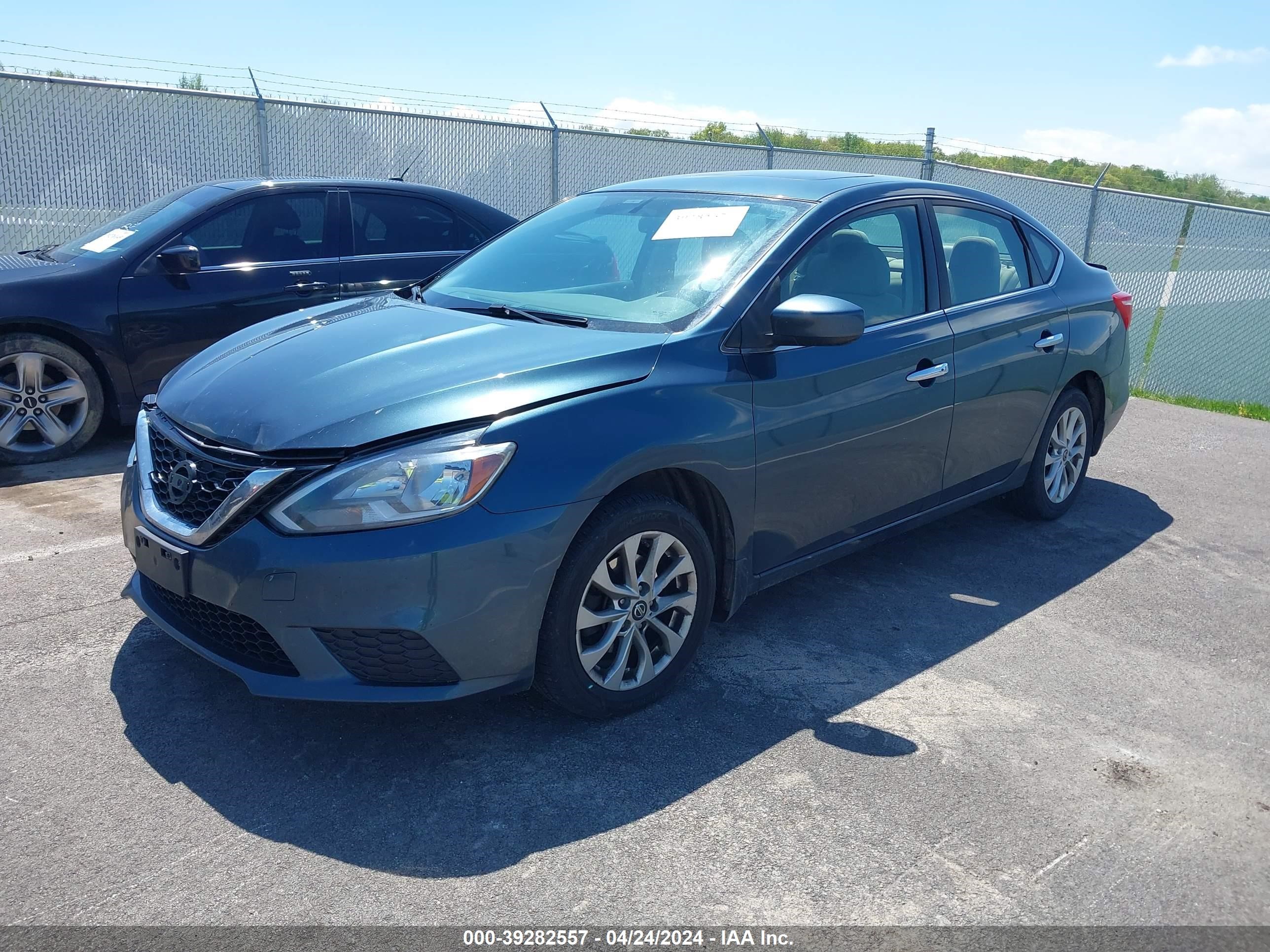 Photo 1 VIN: 3N1AB7AP1GY246111 - NISSAN SENTRA 