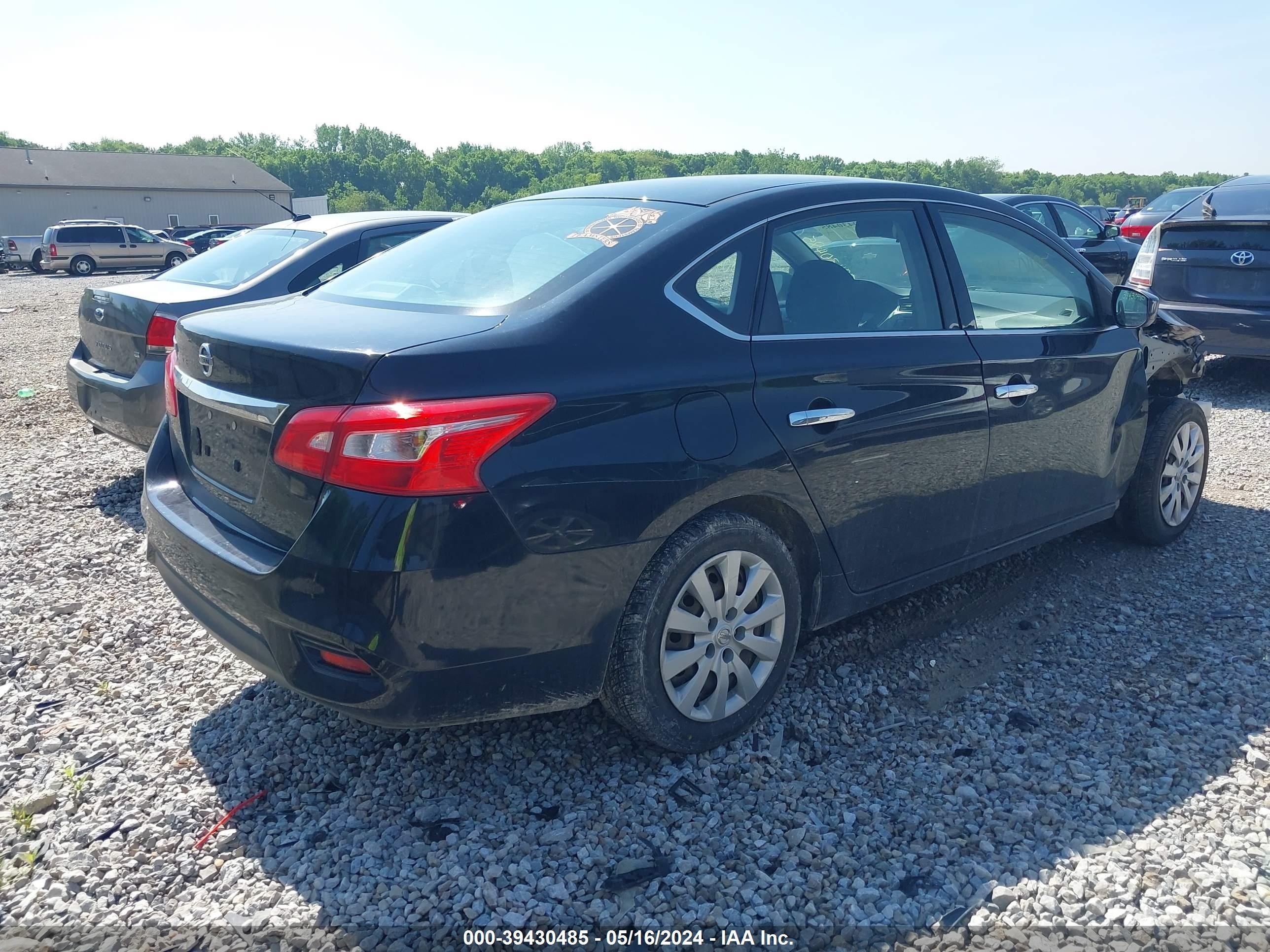 Photo 3 VIN: 3N1AB7AP1GY260011 - NISSAN SENTRA 