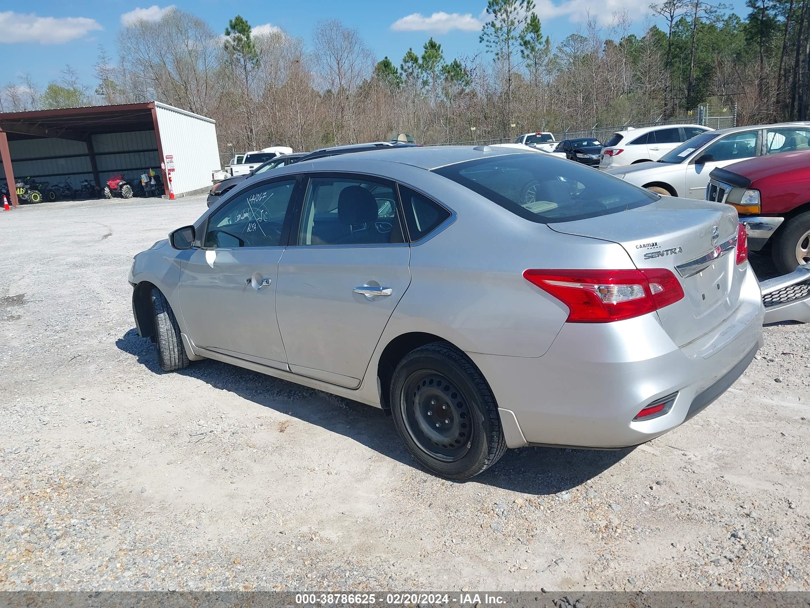 Photo 2 VIN: 3N1AB7AP1GY287371 - NISSAN SENTRA 