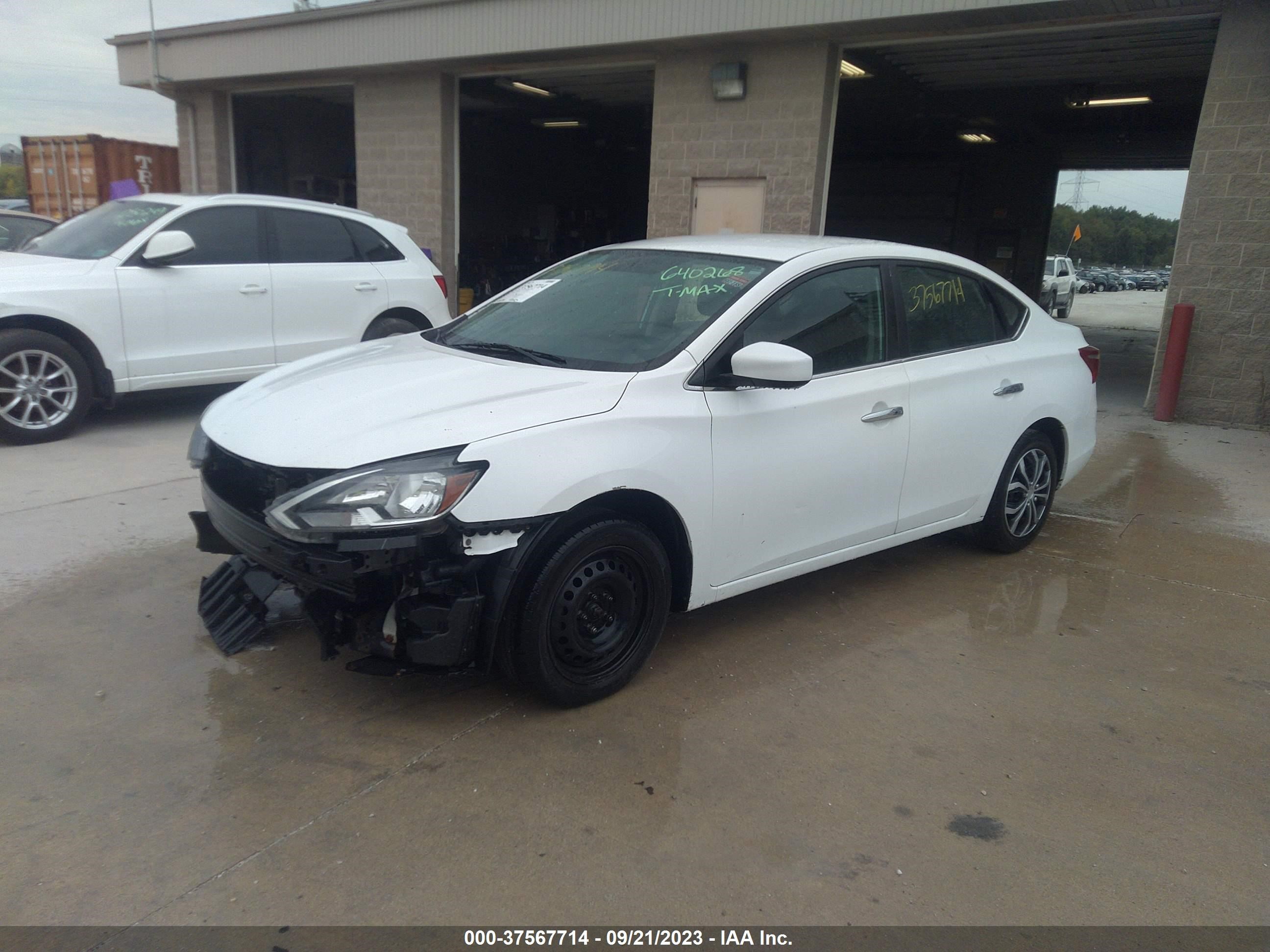 Photo 1 VIN: 3N1AB7AP1HL640268 - INFINITI Q50 