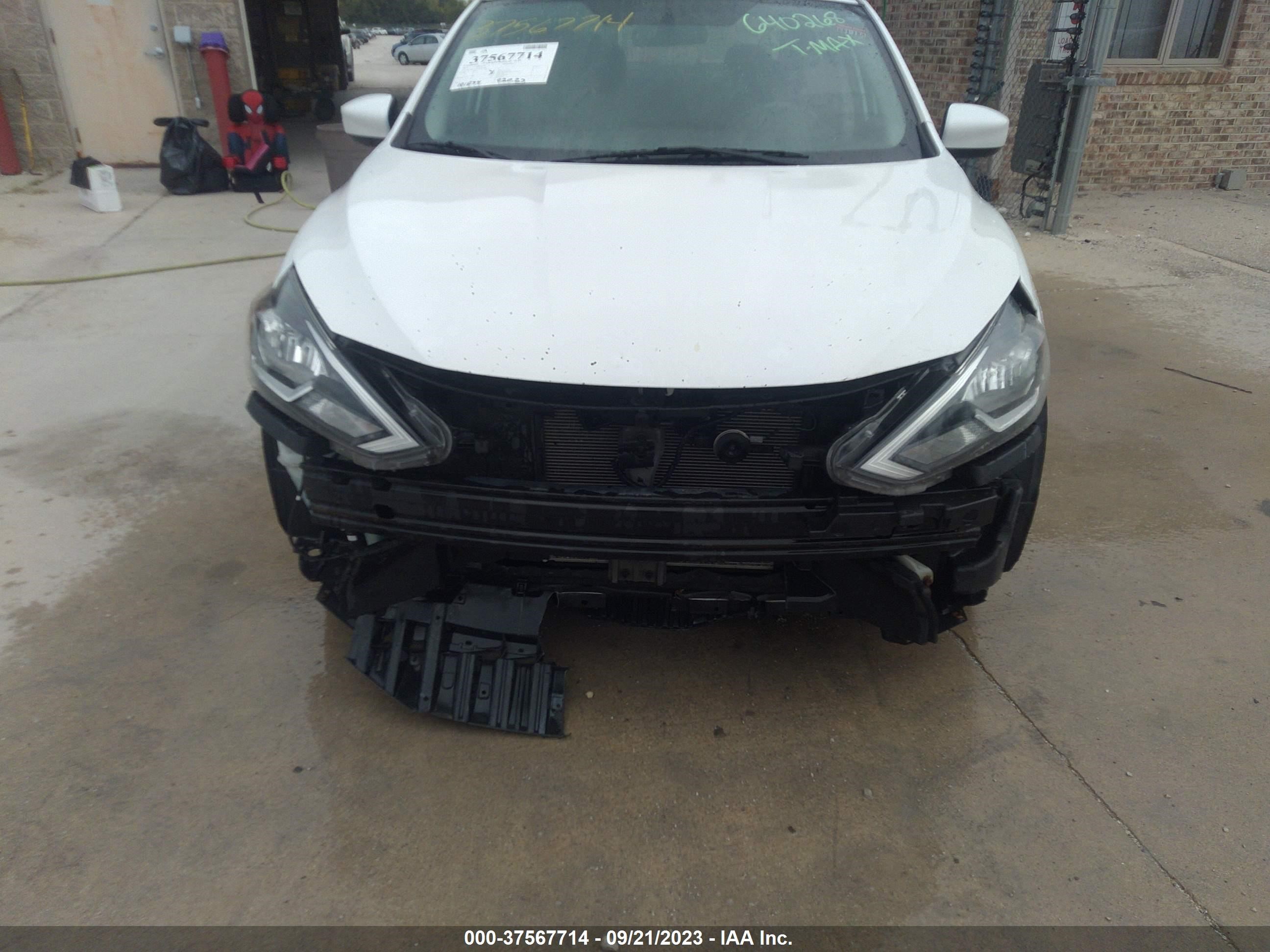 Photo 5 VIN: 3N1AB7AP1HL640268 - INFINITI Q50 