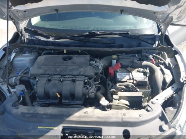 Photo 9 VIN: 3N1AB7AP1HY304560 - NISSAN SENTRA 