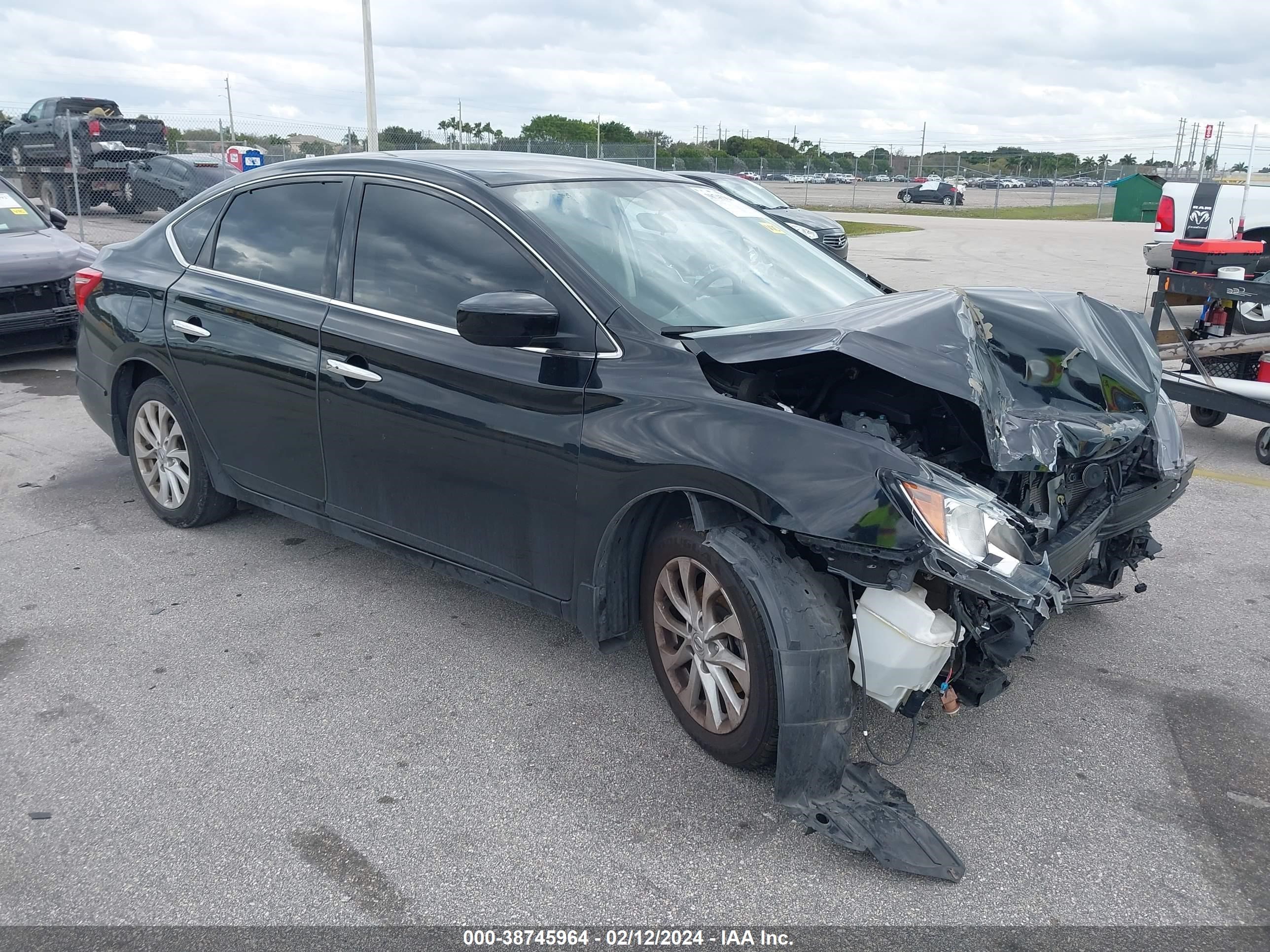 Photo 0 VIN: 3N1AB7AP1JL628305 - NISSAN SENTRA 