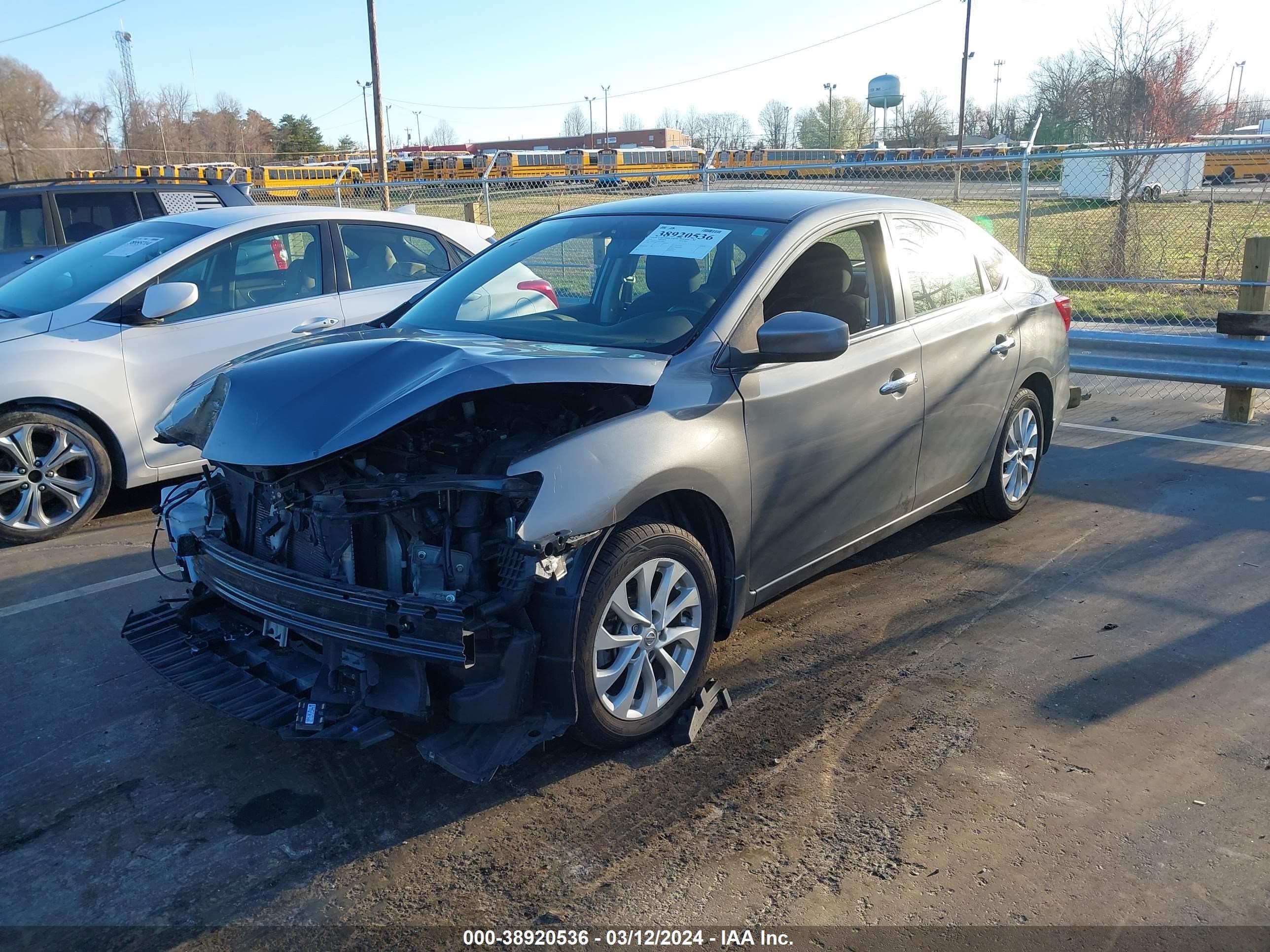 Photo 1 VIN: 3N1AB7AP1JL628689 - NISSAN SENTRA 