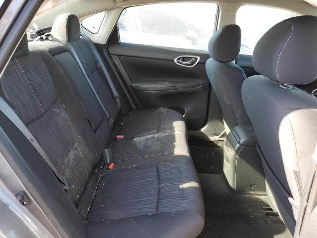 Photo 9 VIN: 3N1AB7AP1JY218753 - NISSAN SENTRA 