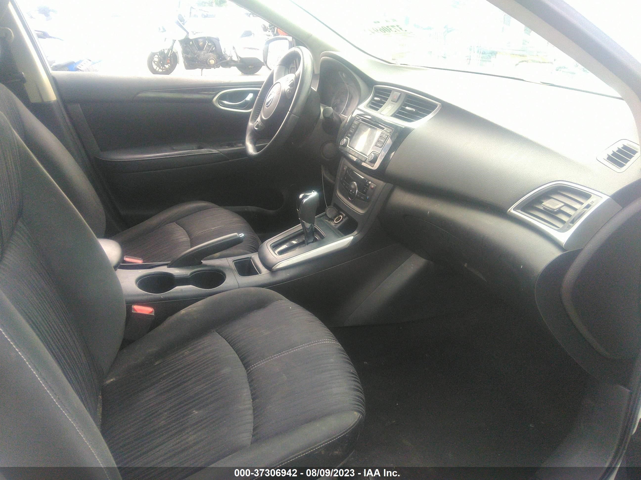 Photo 4 VIN: 3N1AB7AP1JY257147 - NISSAN SENTRA 