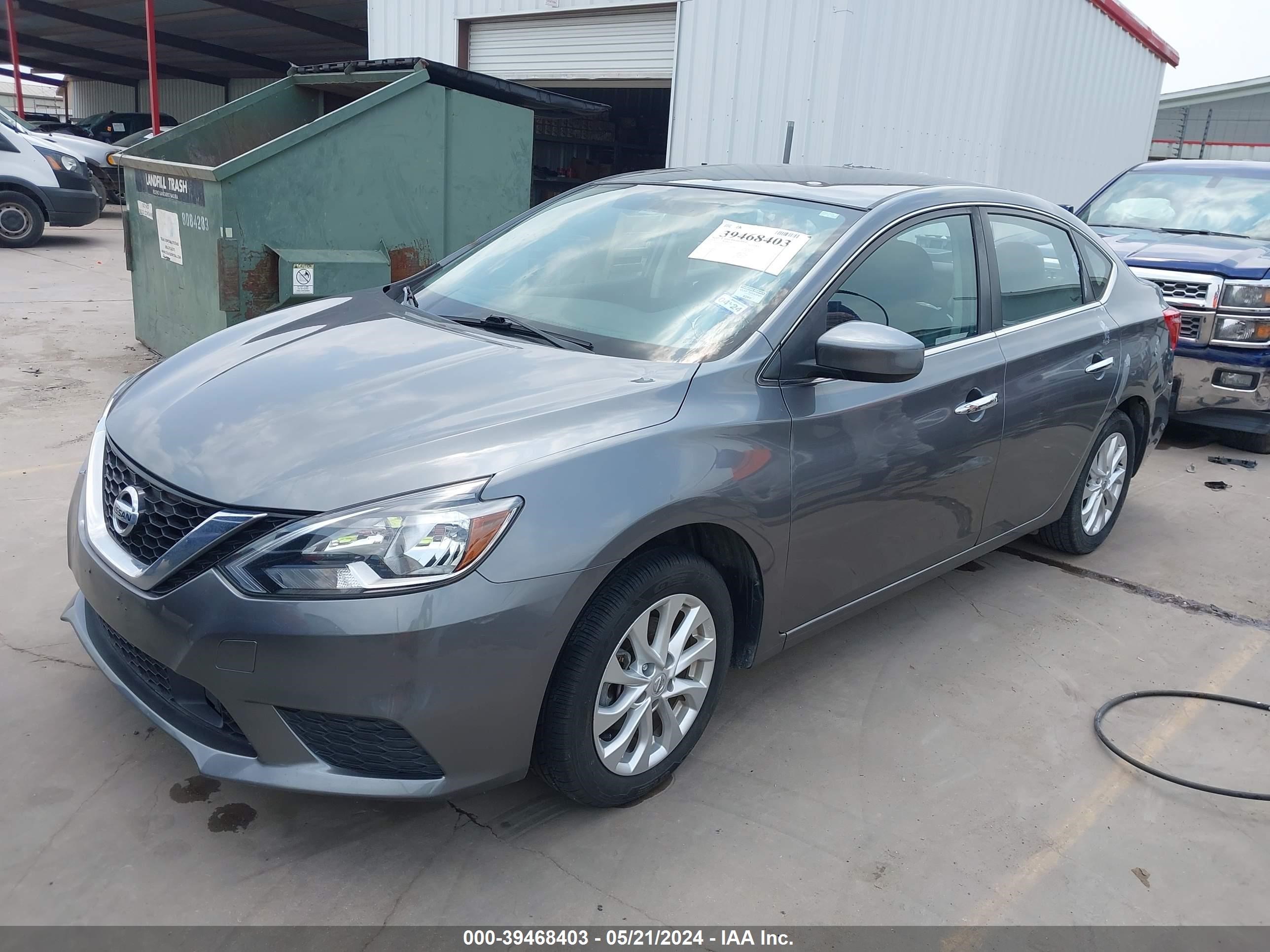 Photo 1 VIN: 3N1AB7AP1JY258492 - NISSAN SENTRA 