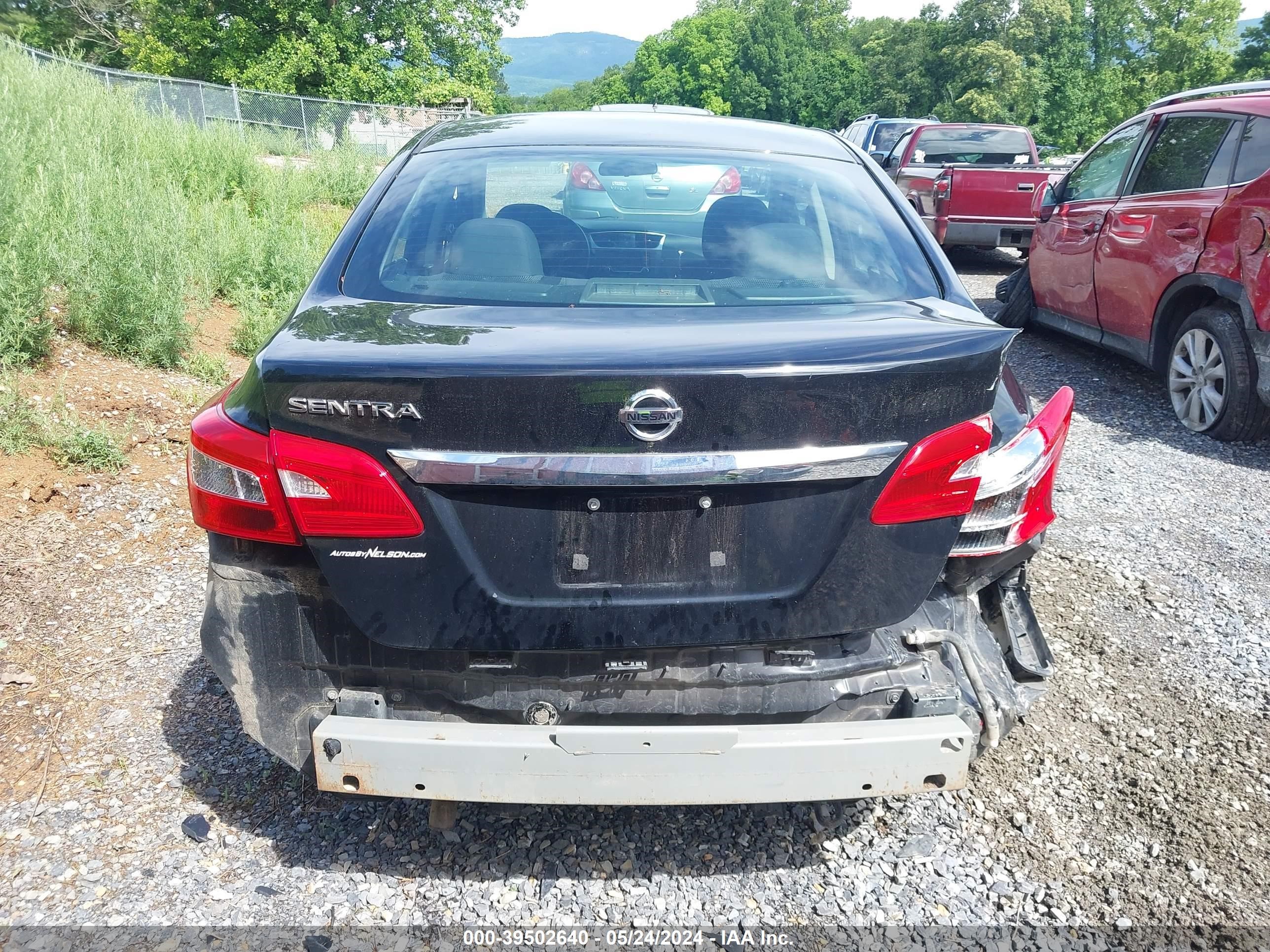 Photo 16 VIN: 3N1AB7AP1JY316228 - NISSAN SENTRA 