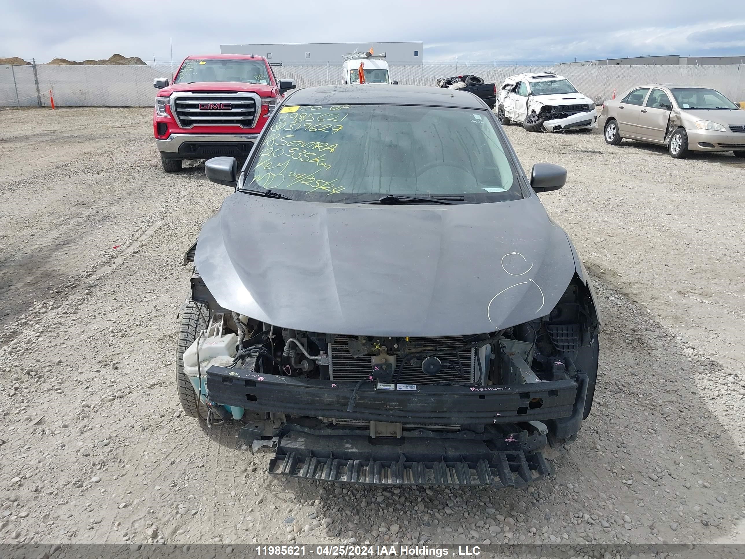 Photo 11 VIN: 3N1AB7AP1JY319629 - NISSAN SENTRA 