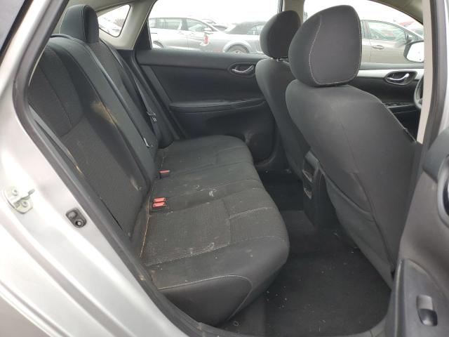 Photo 9 VIN: 3N1AB7AP1JY324782 - NISSAN SENTRA 