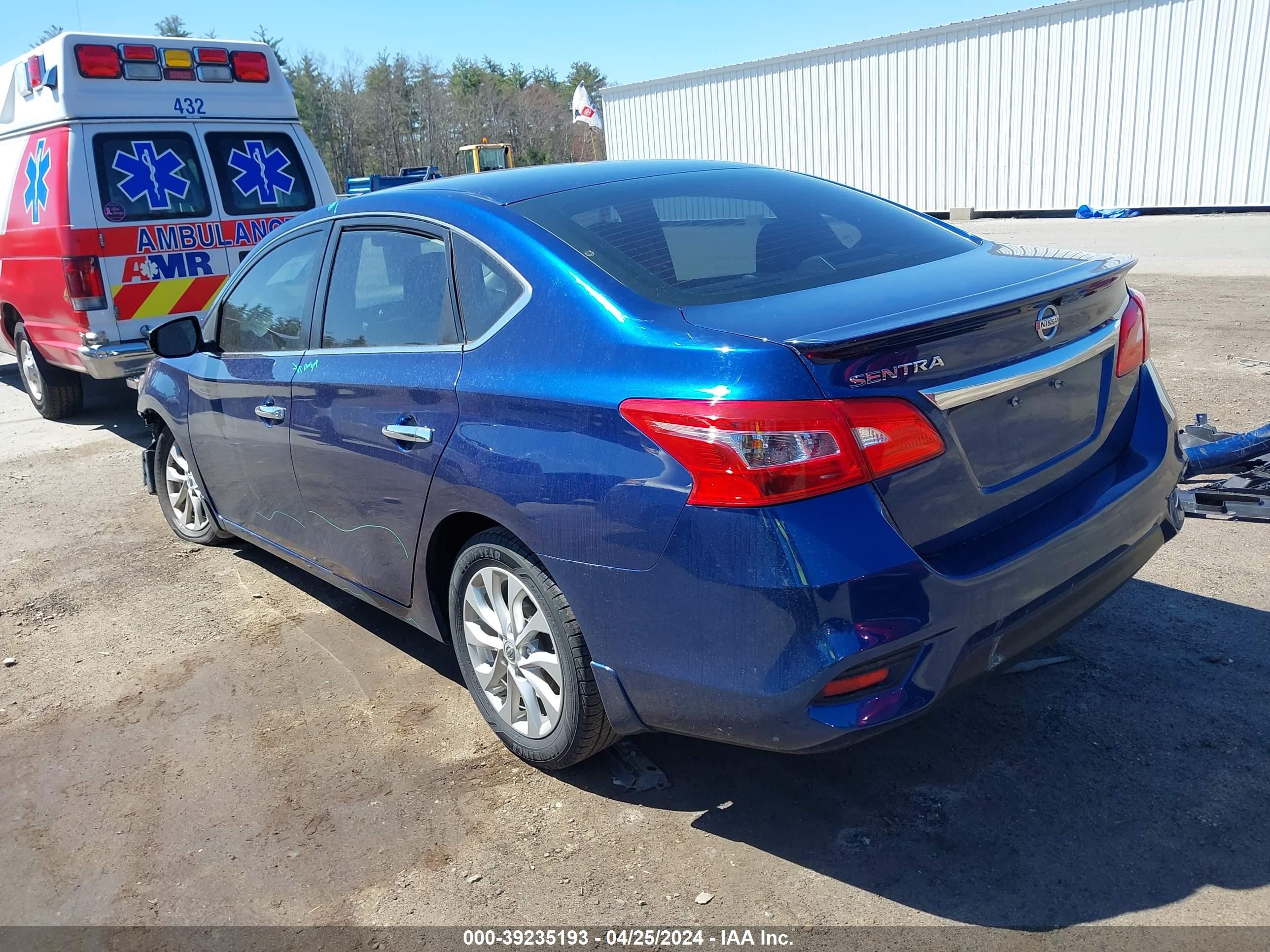 Photo 2 VIN: 3N1AB7AP1KY223677 - NISSAN SENTRA 