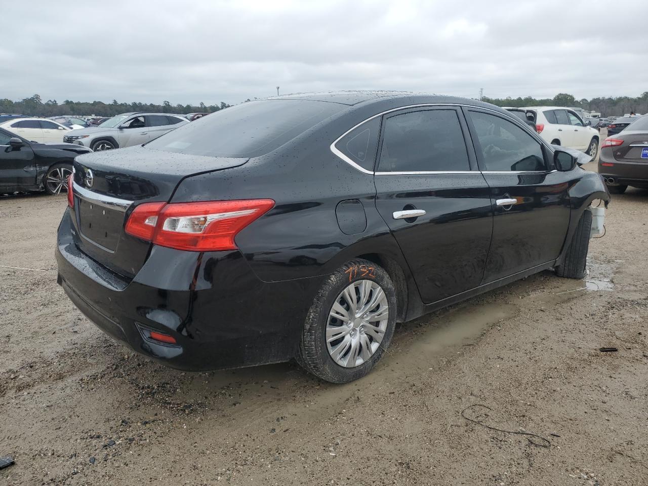 Photo 2 VIN: 3N1AB7AP1KY268408 - NISSAN SENTRA 