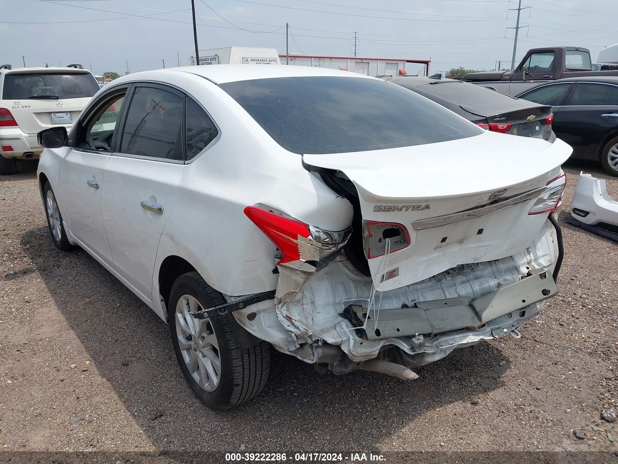 Photo 2 VIN: 3N1AB7AP1KY290280 - NISSAN SENTRA 