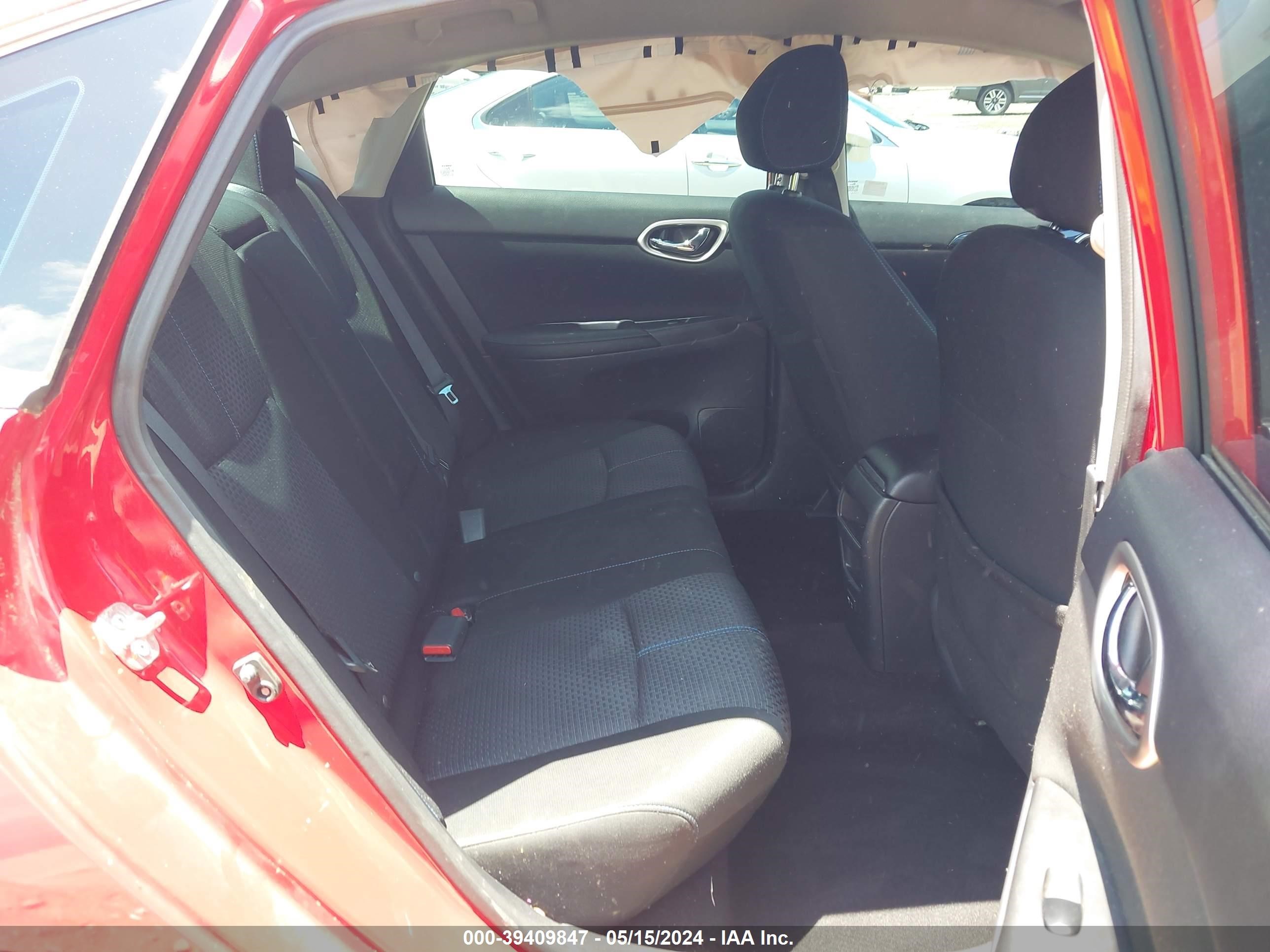 Photo 7 VIN: 3N1AB7AP1KY300709 - NISSAN SENTRA 