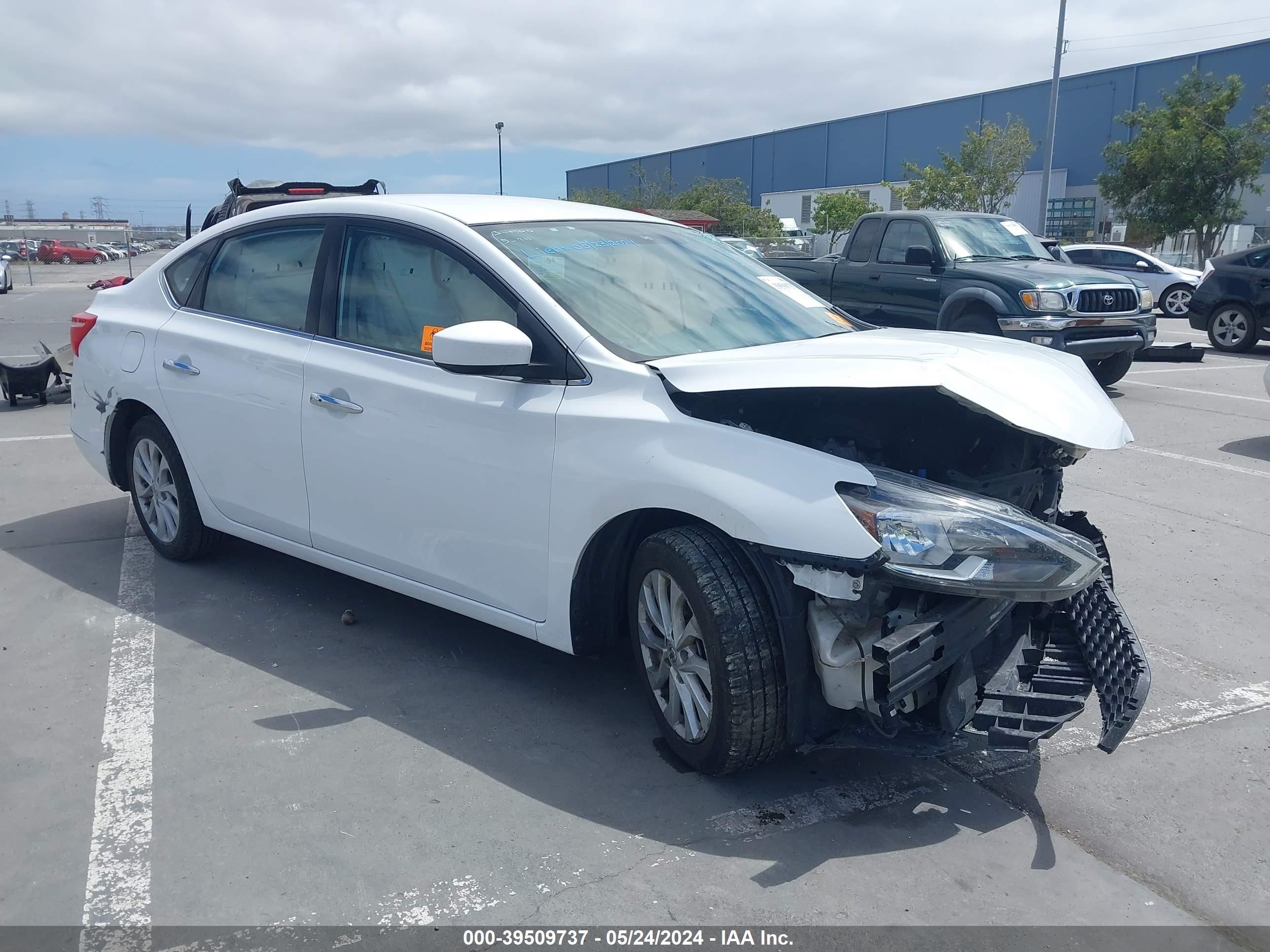 Photo 0 VIN: 3N1AB7AP1KY318191 - NISSAN SENTRA 