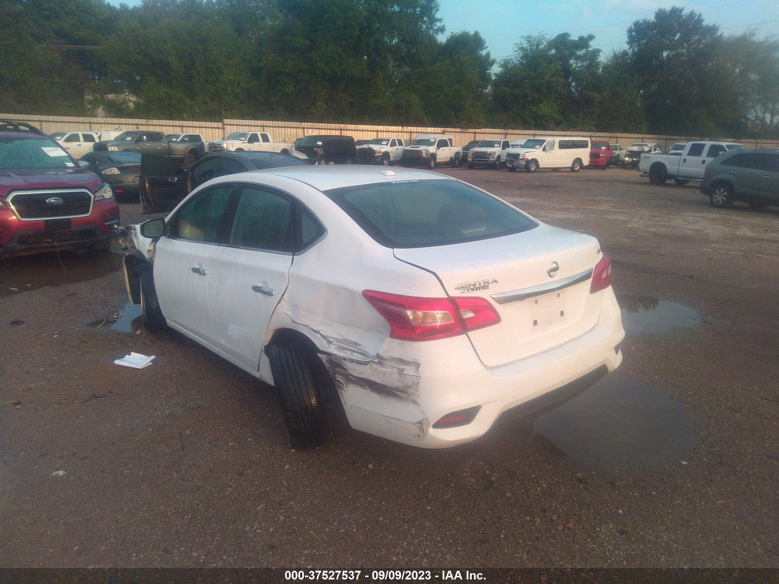 Photo 2 VIN: 3N1AB7AP1KY373904 - NISSAN SENTRA 