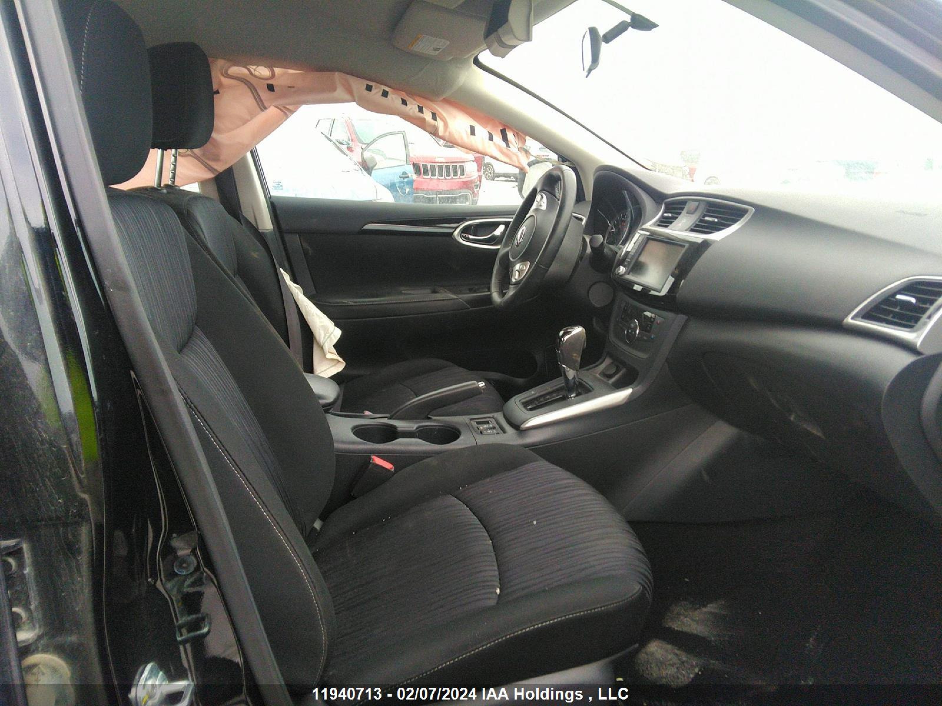 Photo 4 VIN: 3N1AB7AP1KY374552 - NISSAN SENTRA 